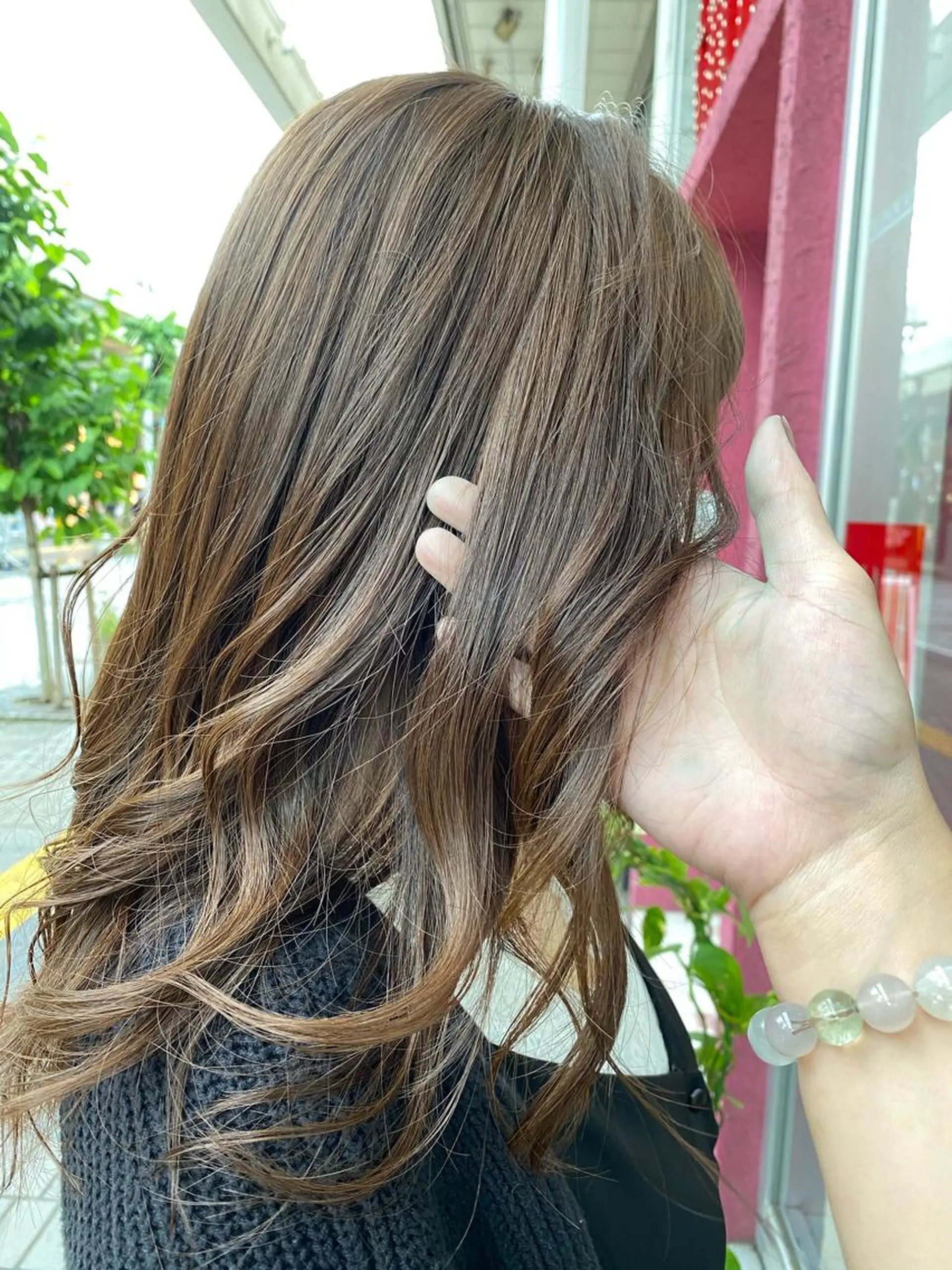 ロング カラー デザインカラー✨新倉 佑奈のヘアスタイル