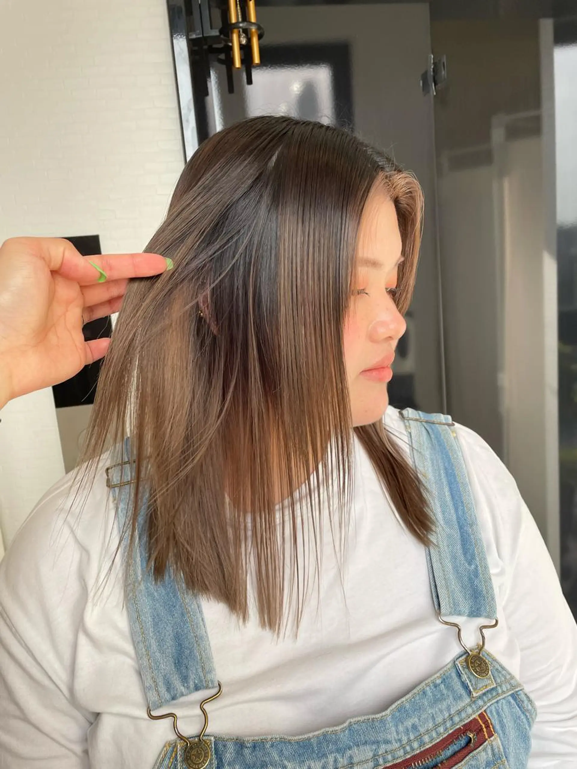 セミロング カラー グレージュ ヘアカラー YUI/ ブリーチカラー🌷のヘアスタイル