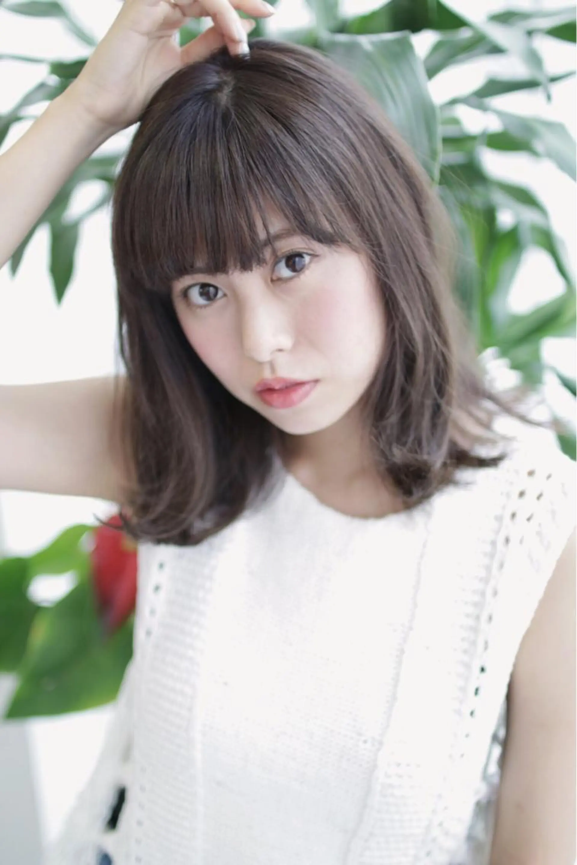 セミロング カラー パーマ ヘアアレンジ 推し活専用 【派手髪】飯野ゆかりのヘアスタイル