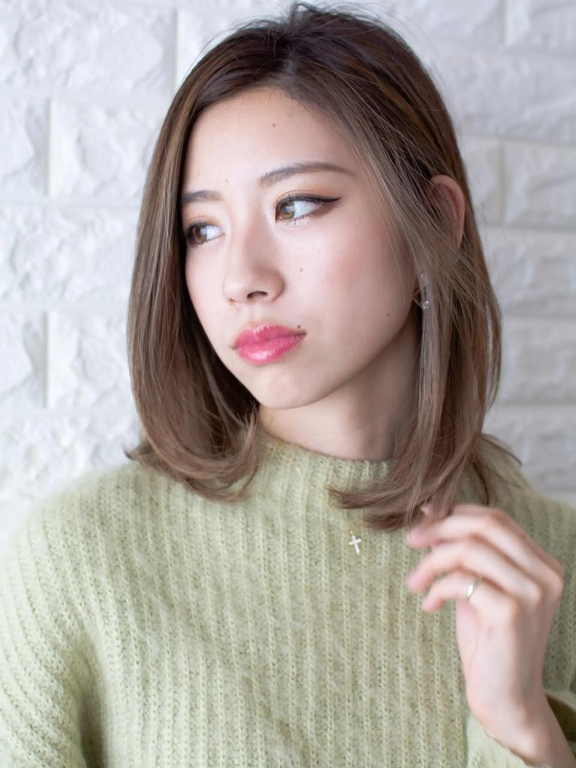 ミディアム カラー ショートボブ ベージュカラー ブルーカラー ブルージュ グレージュ カット ヘアカラー トリートメント 斉藤 正敏のその他イメージ