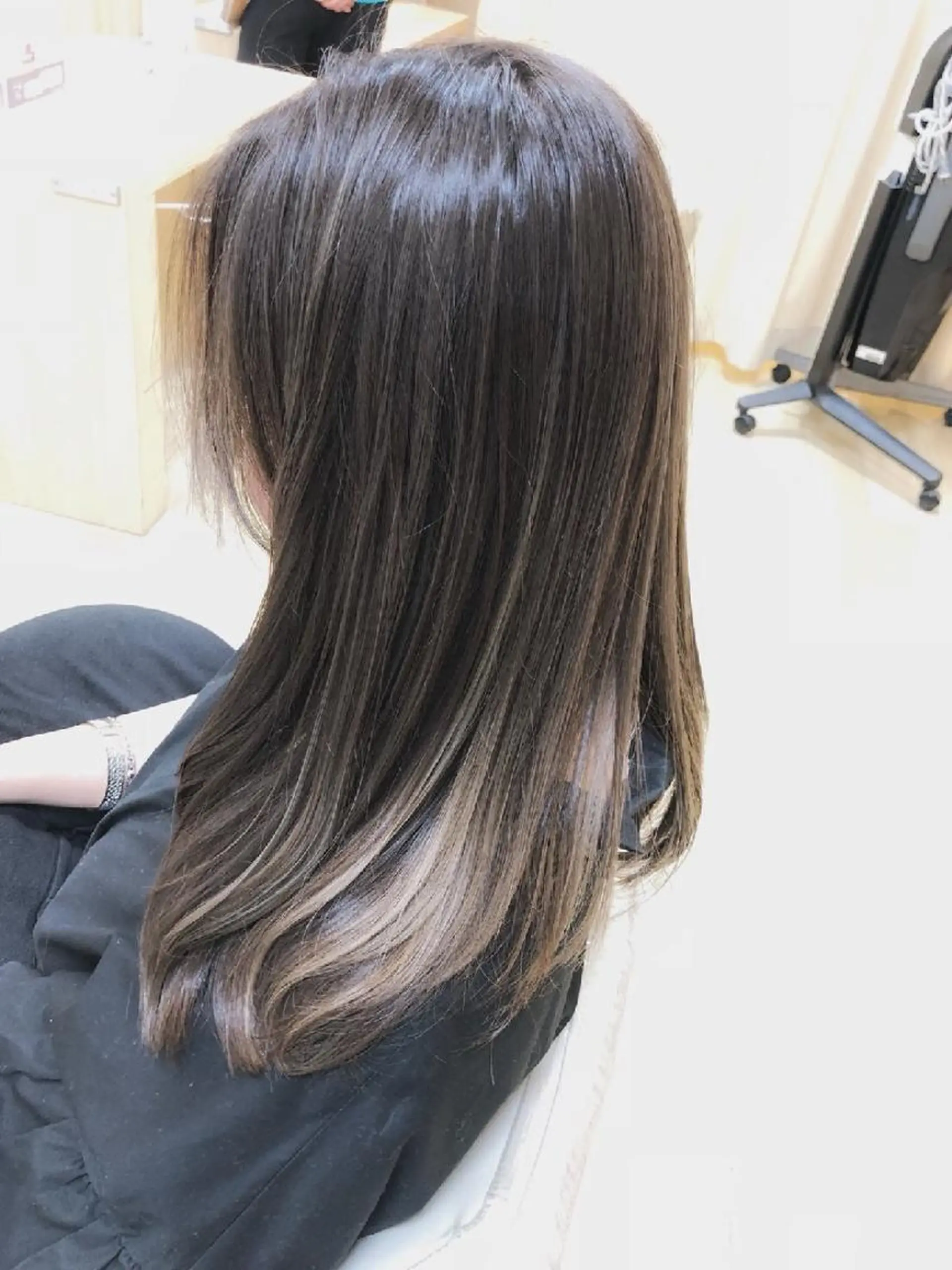 ロング カット パーマ Ash 津田沼店のヘアスタイル