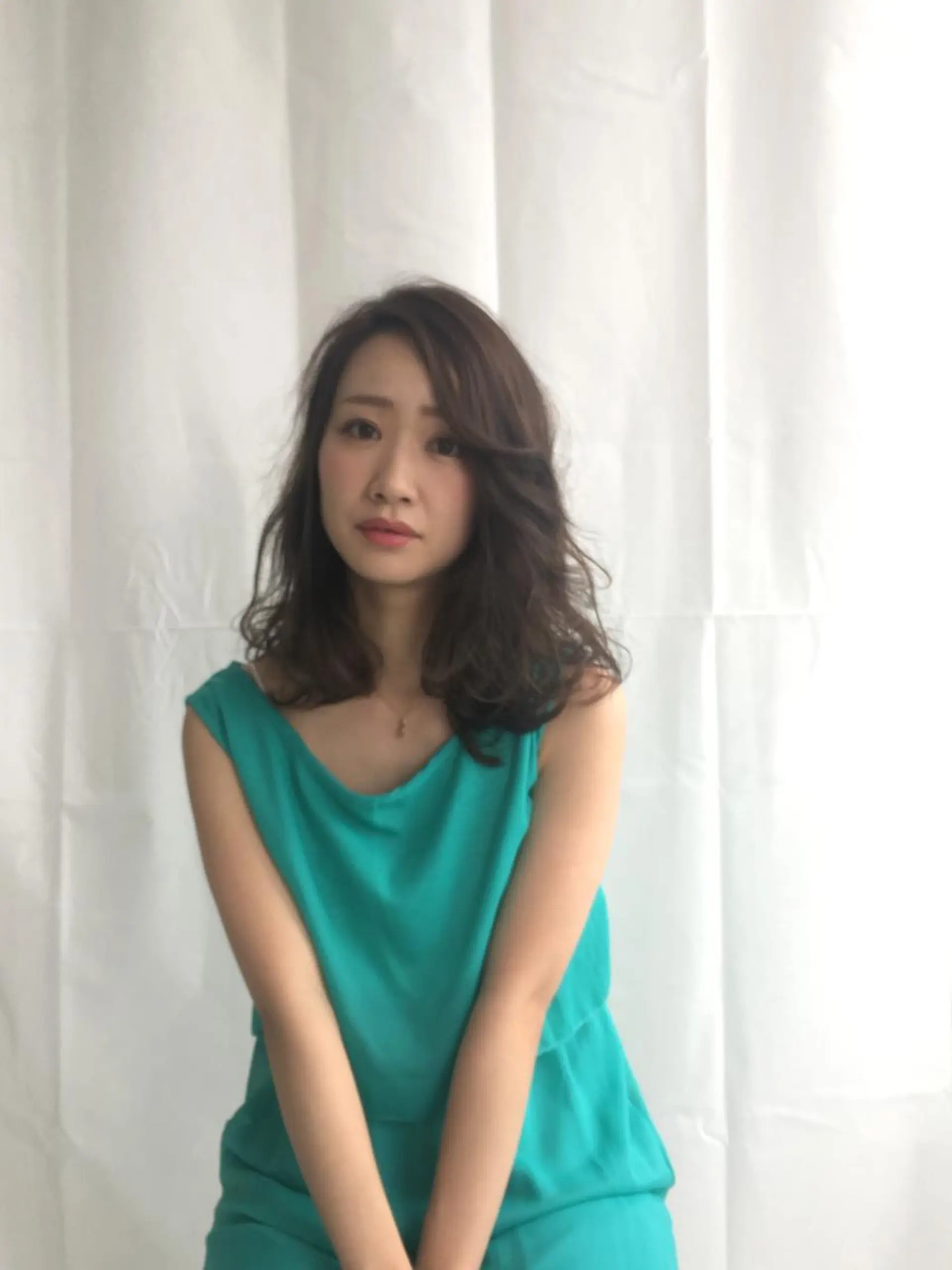 セミロング カット ヘアカラー トリートメント KEN ZOのヘアスタイル