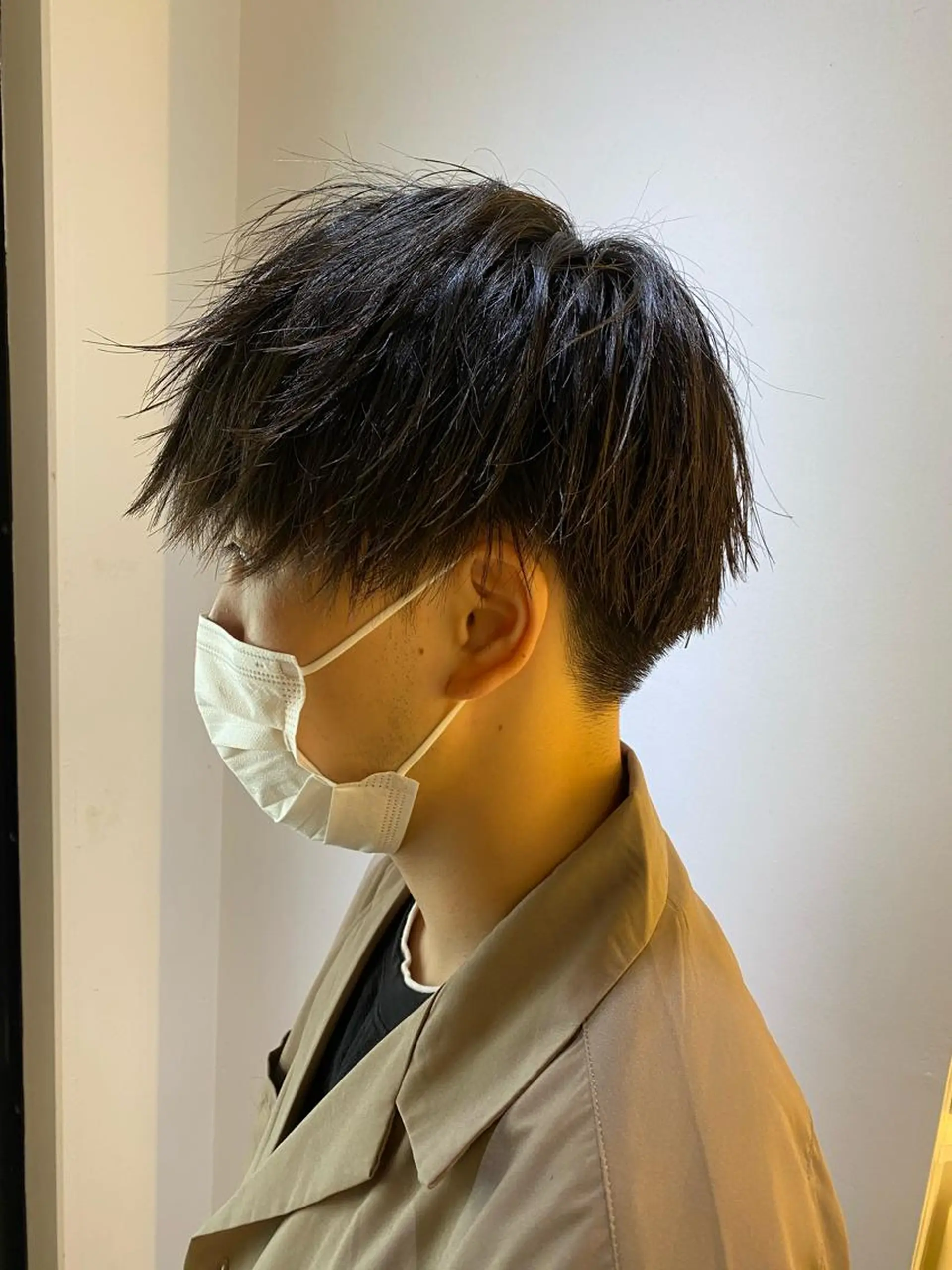 メンズ メンズパーマ メンズツイストパーマ ツイストパーマ カット パーマ 西山 恵太郎のヘアスタイル