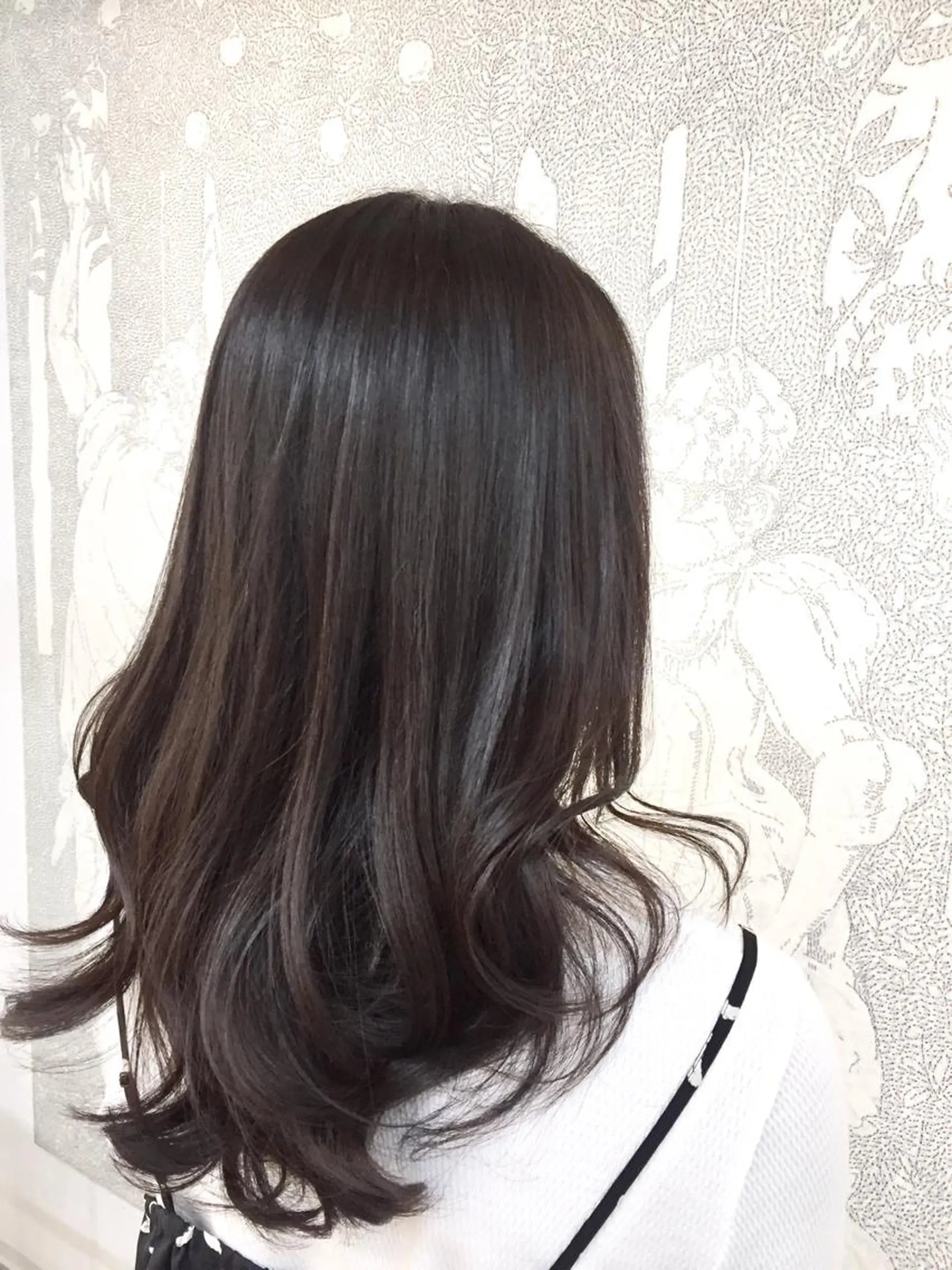 ロング アルファ シェリのヘアスタイル