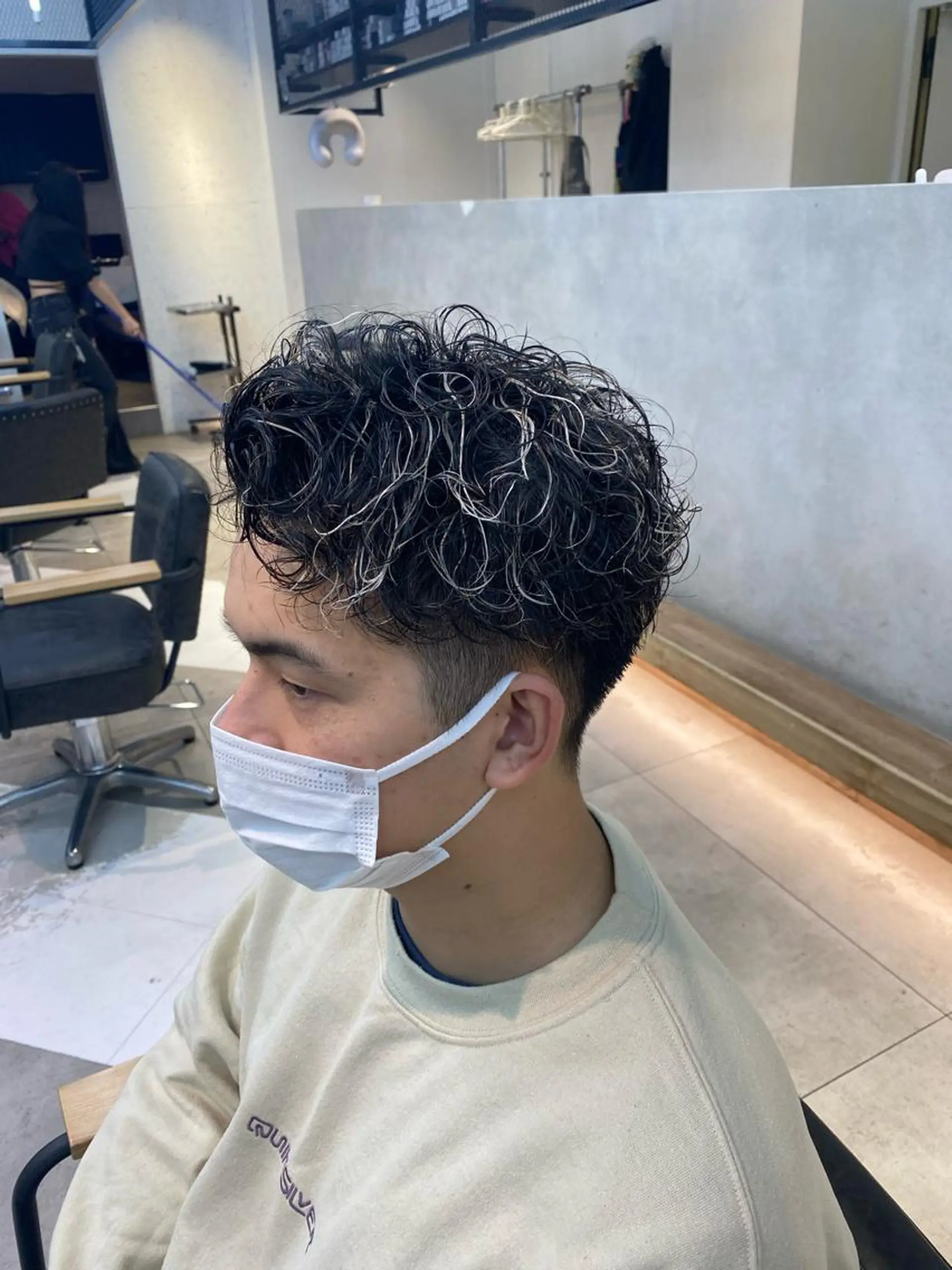カラー パーマ メンズ 新宿【メンズパーマ】 塩澤太一のヘアスタイル