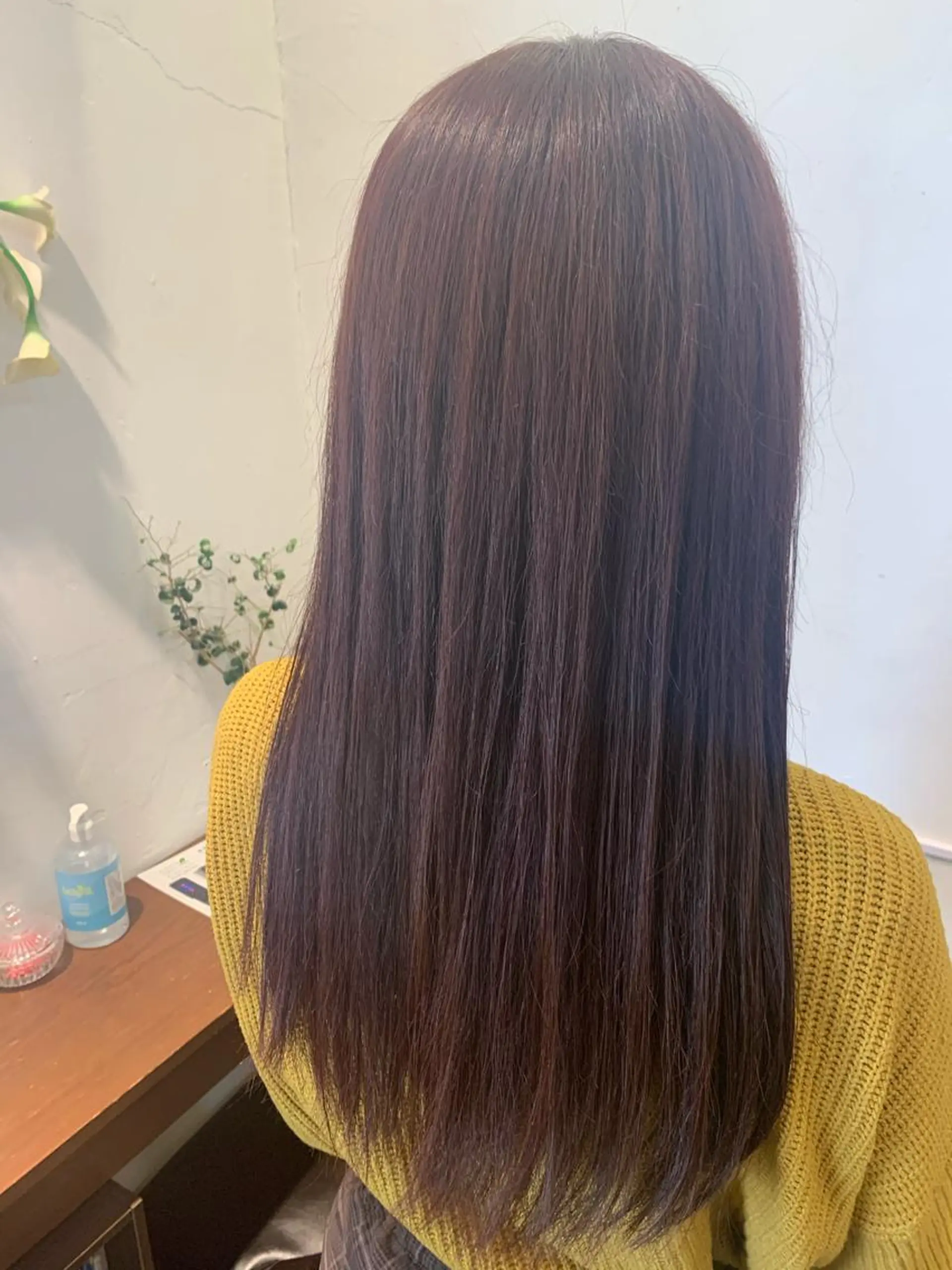 ロング カラー ブラウンカラー ピンクカラー ピンクブラウン 佐藤 宰のヘアスタイル