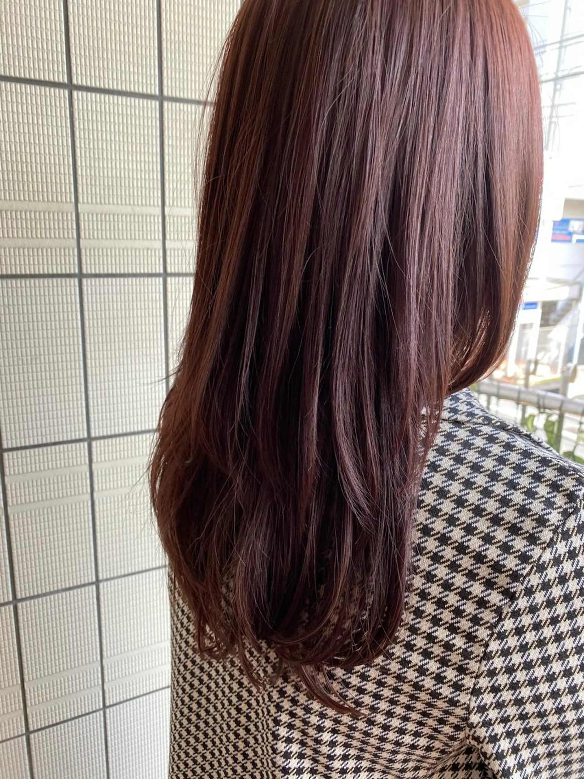 セミロング ヘアカラー ELLE&SALLY 石野のヘアスタイル