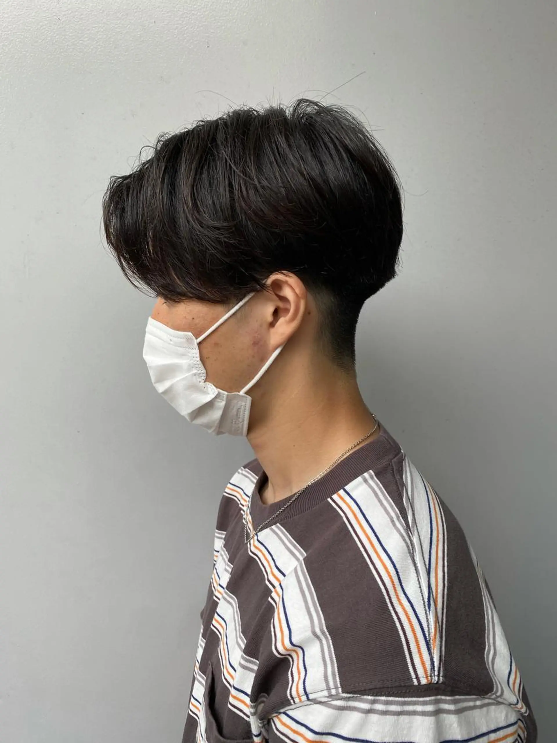 ショート カラー パーマ ヘアアレンジ メンズ キッズ ネイル マツエク・マツパ メンズ韓国風 韓国風マツエク 韓国風ヘア 韓国ネイル メンズネイル カット トリートメント ヘッドスパ ヘアセット スパイキー/フェザー /波巻き/かいとのヘアスタイル