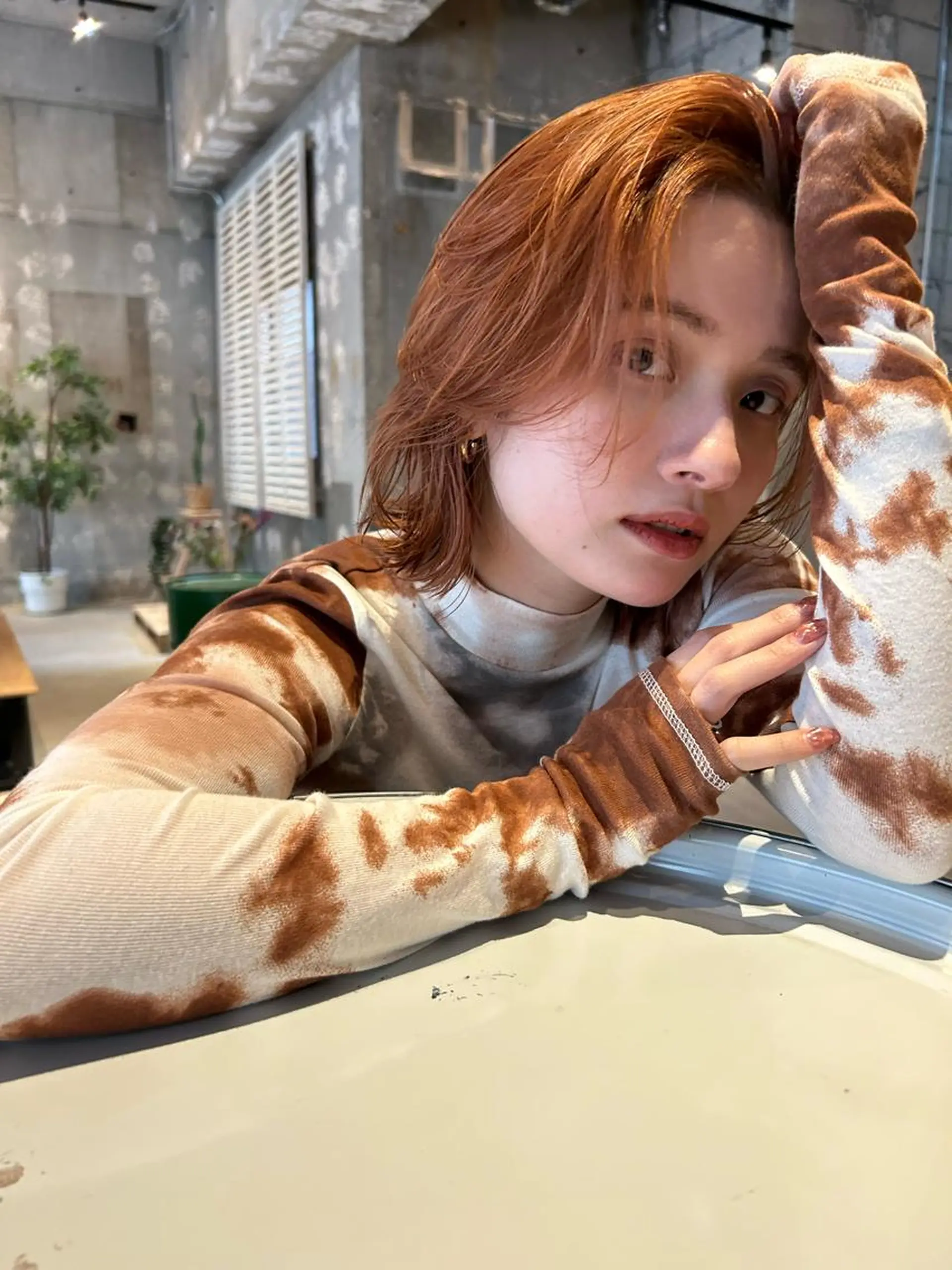 ミディアム カラー カット ヘアカラー トリートメント 一ノ瀬 暁のヘアスタイル