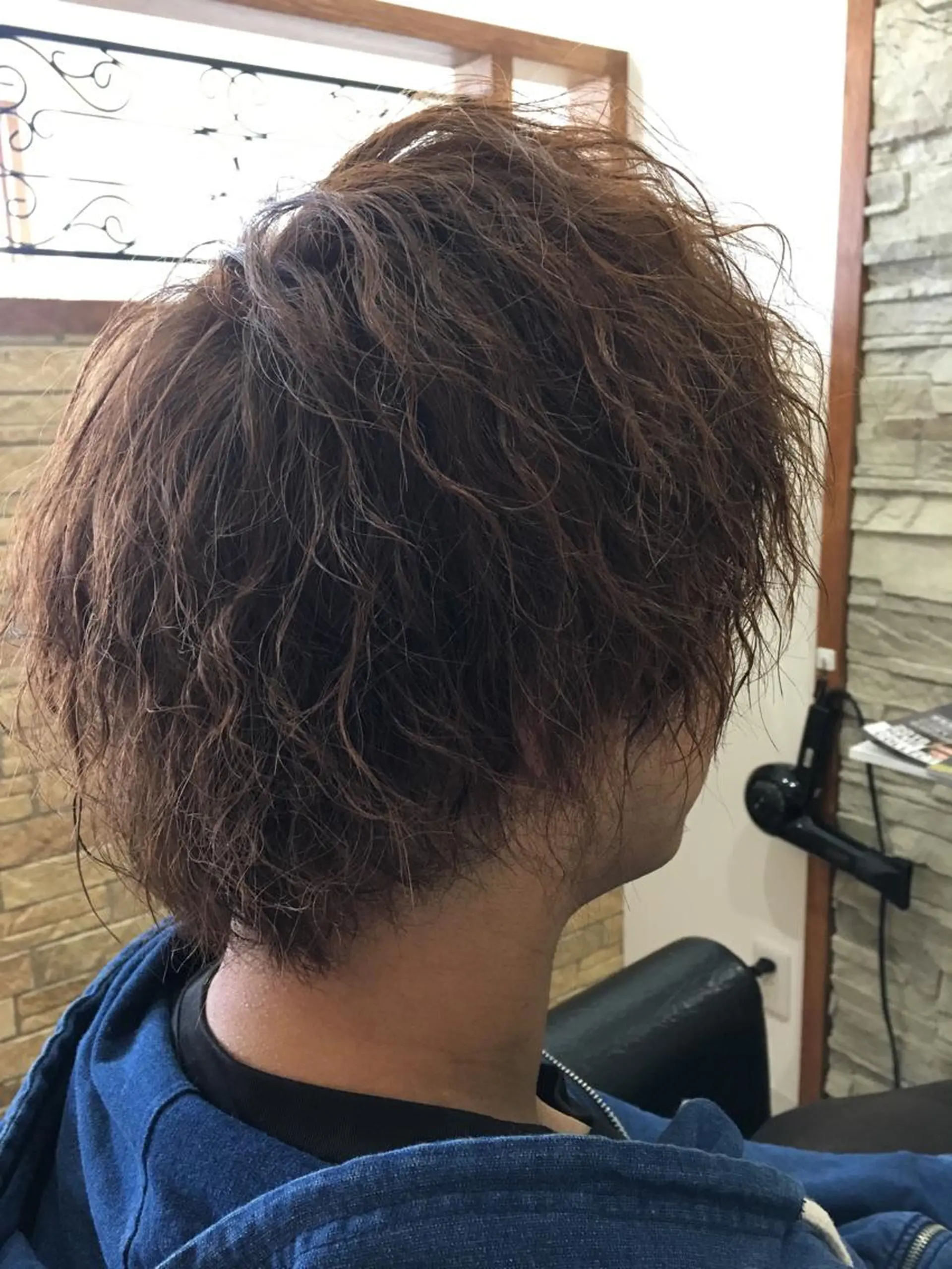 ショート パーマ メンズ メンズパーマ 山岡 秀規のヘアスタイル