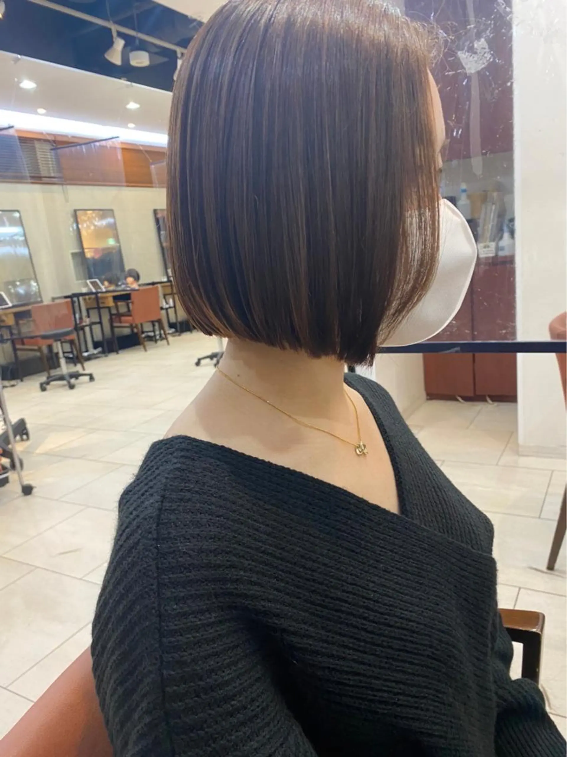 ショート カラー ヘアアレンジ ボブ あやめ【顔まわり/レ イヤー/柔らかカラ】のヘアスタイル