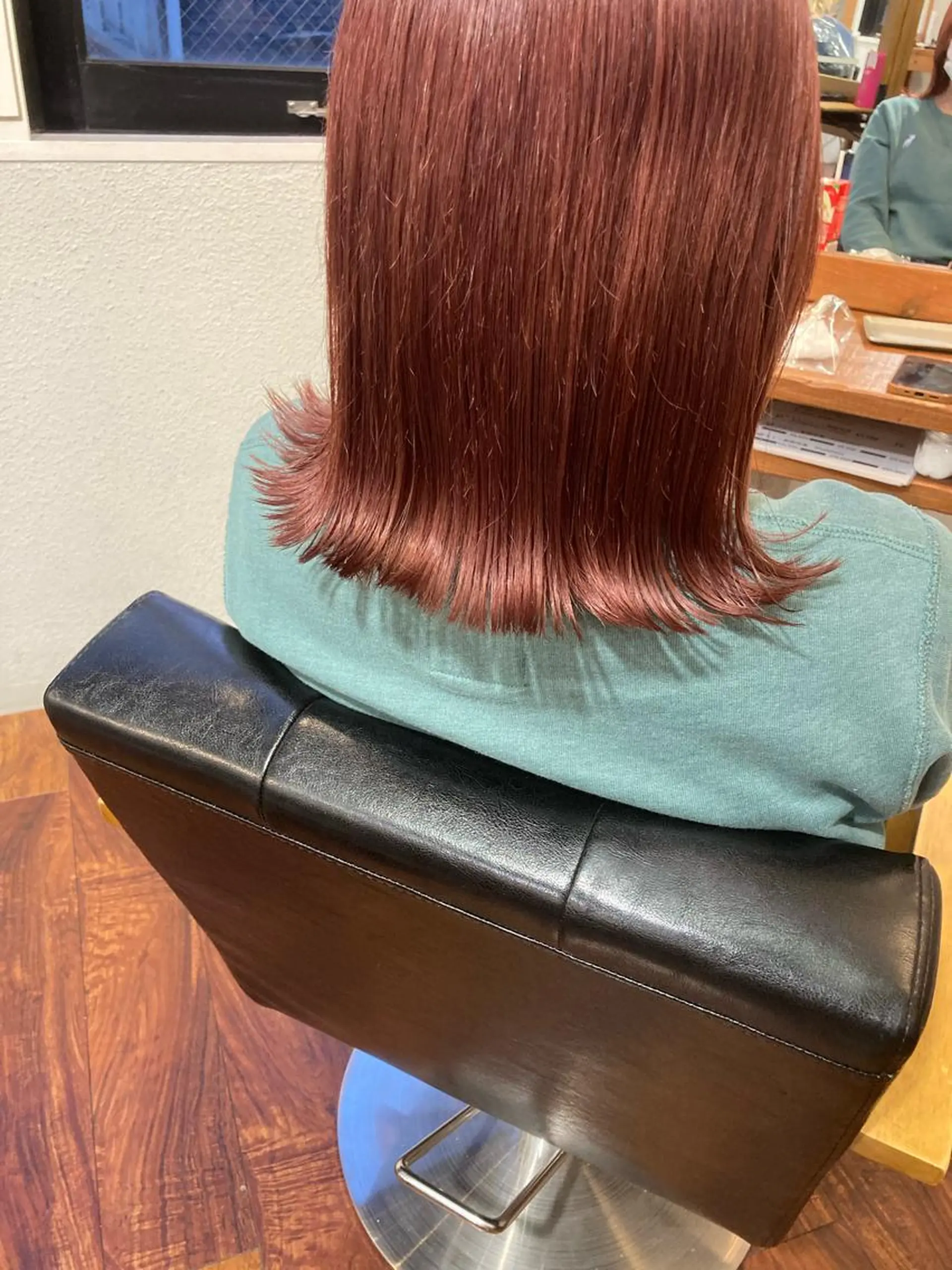 ミディアム カラー ブリーチ ケアブリーチ カット ヘアカラー トリートメント 小木曽智美 /ボブ/ショートのヘアスタイル