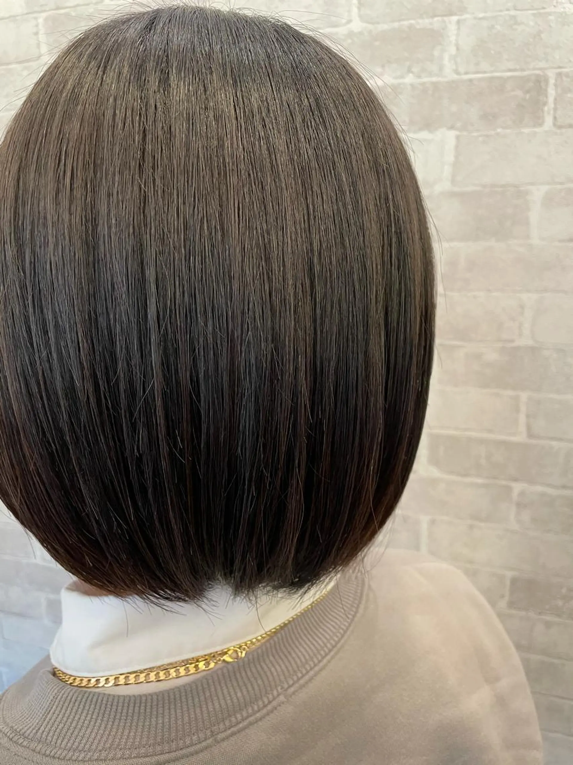 ミディアム Well's TAIGAのヘアスタイル