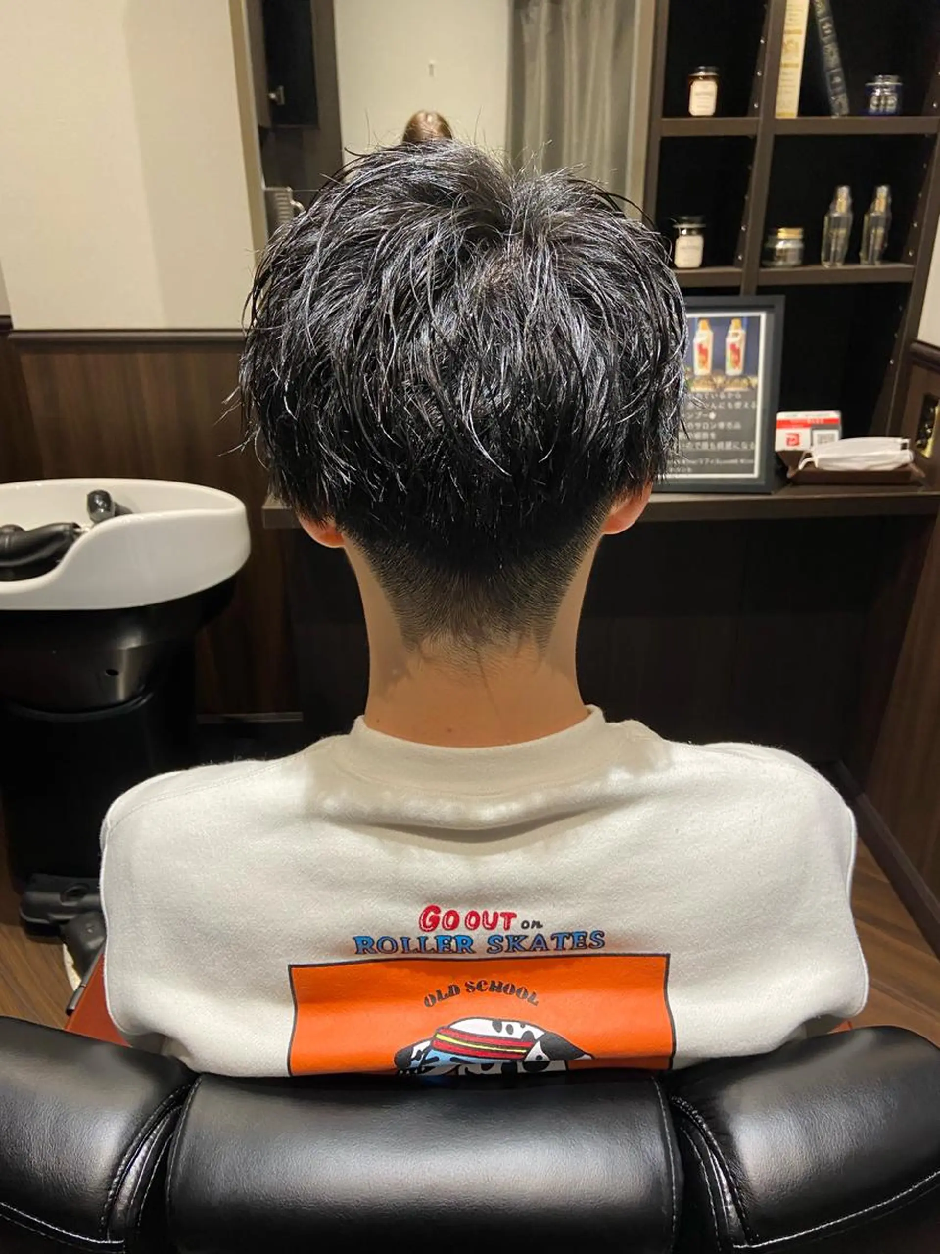 ミディアム HATAKEYAMA SHIONEのヘアスタイル