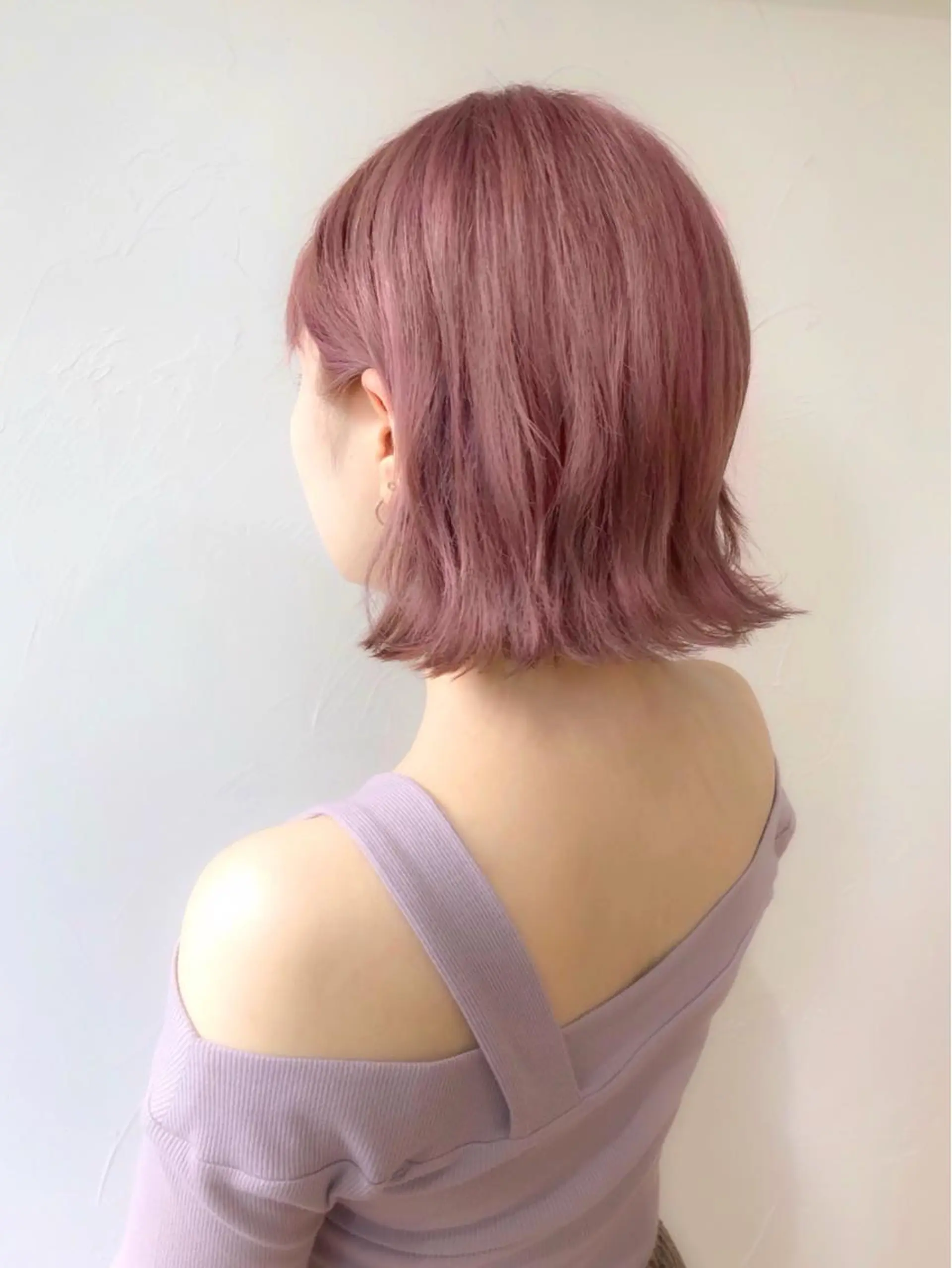 ミディアム カラー ブリーチ ケアブリーチ ピンクカラー ヘアカラー トリートメント 韓国ヘア/レイヤー カット SAKURAのヘアスタイル