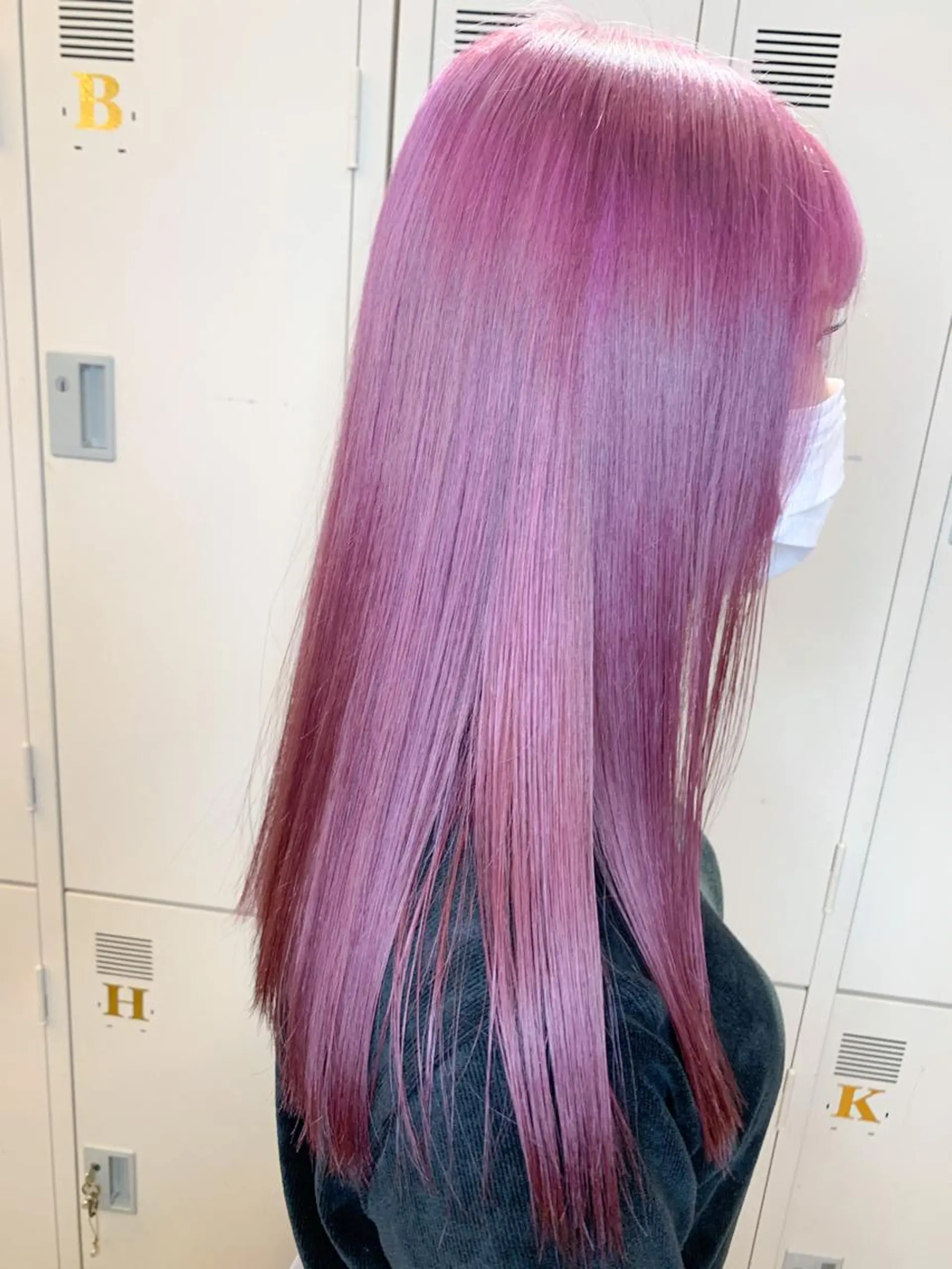 セミロング カラー ピンクカラー ピンクパープル パープルカラー カット ヘアカラー 🌈 DAIKI 🌈のヘアスタイル