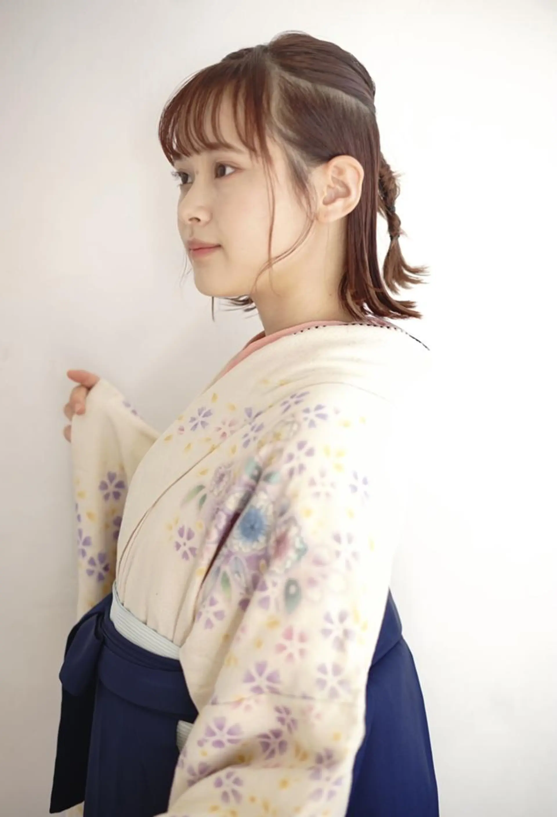 ヘアアレンジ 成人式 ハーフアップ ボブ 卒業式のヘアスタイル おくれ毛 前田 裕介のヘアスタイル