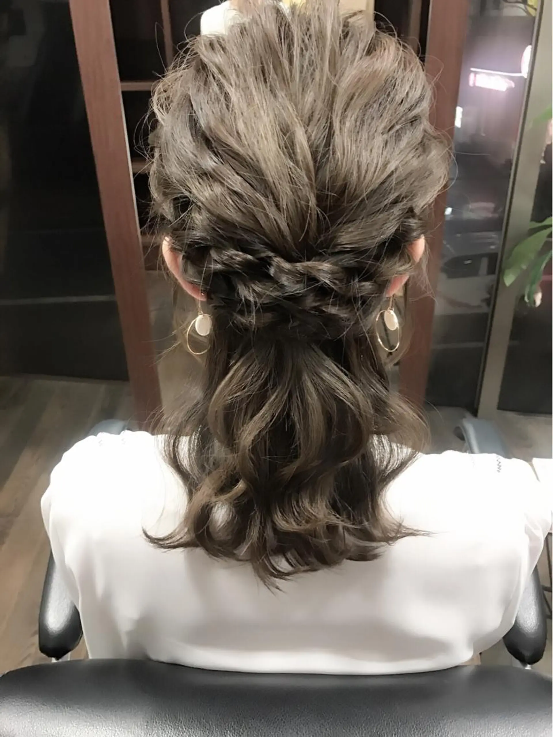 ミディアム セミロング ロング ヘアアレンジ 沢田 瞳のヘアスタイル