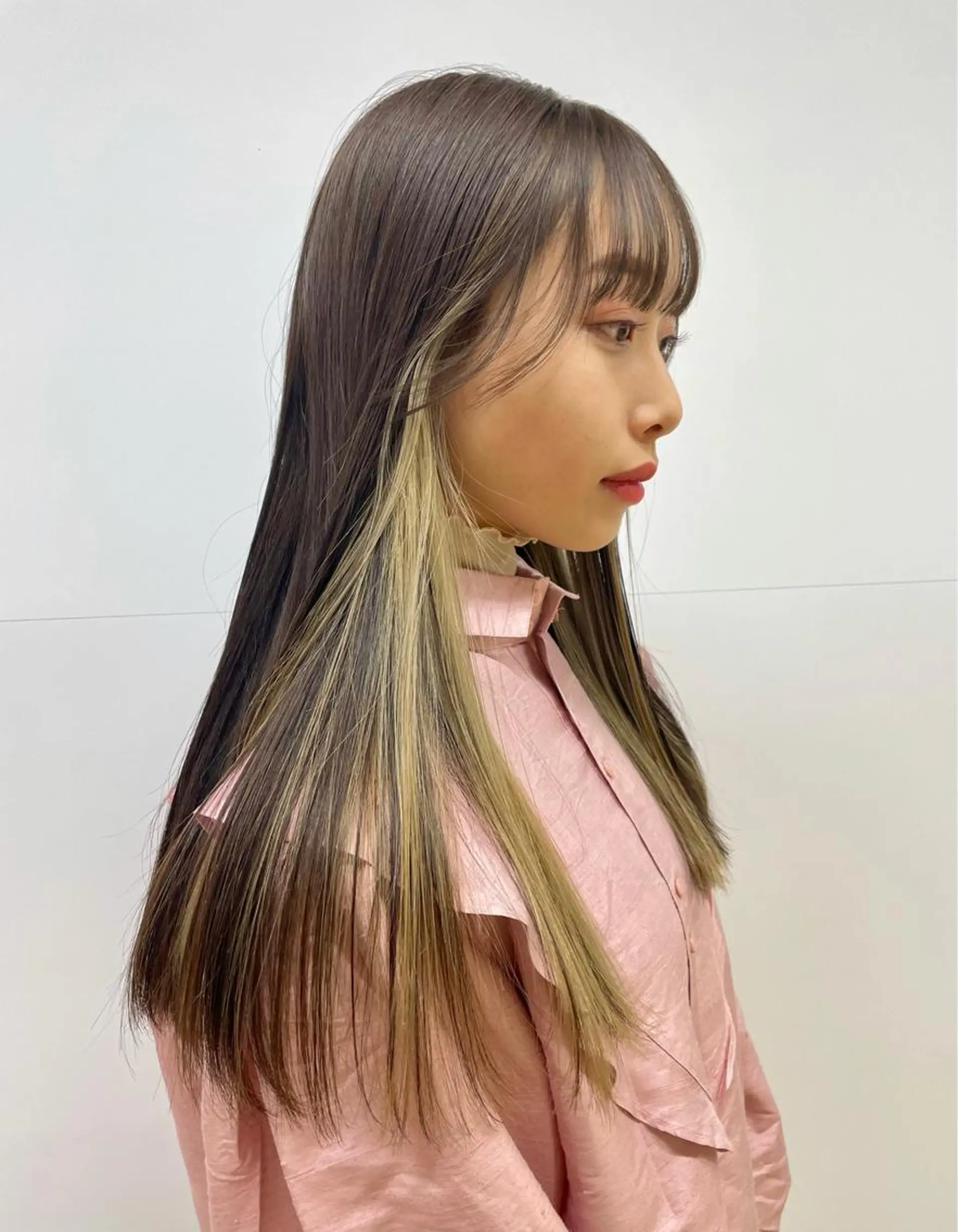 ロング カラー イヤリングカラー ヘアカラー トリートメント カラー/レイヤー/ 髪質改善/PAAQのヘアスタイル