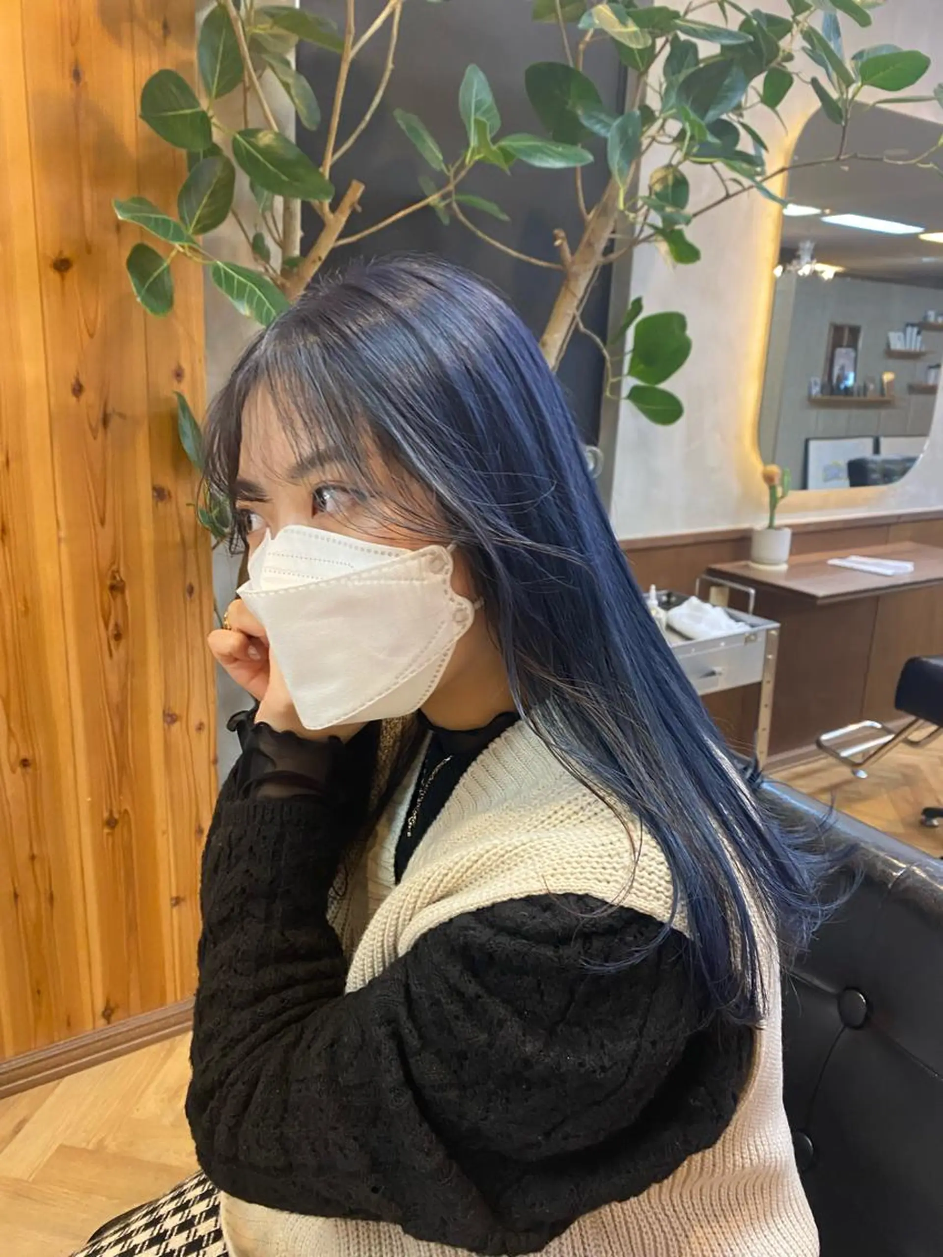 セミロング デザインカラー/ボブ ブリーチカラー/ユリのヘアスタイル