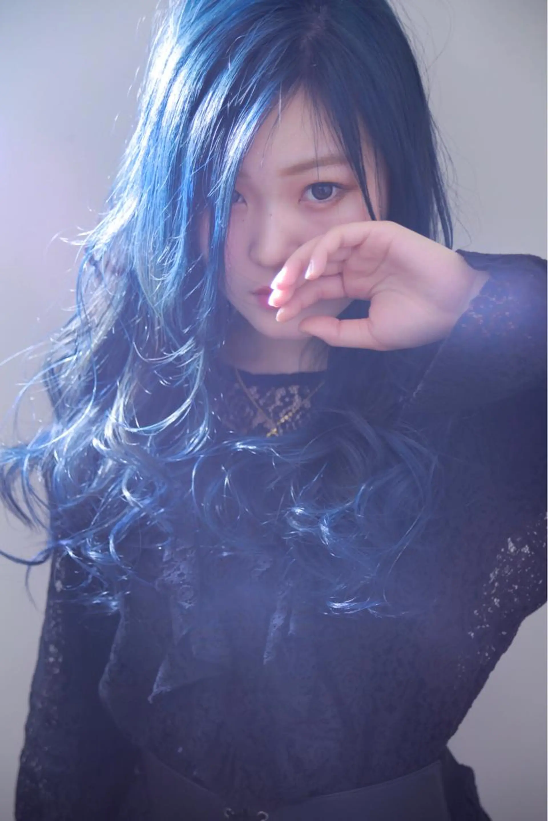 ロング カラー 伊藤 裕貴のヘアスタイル