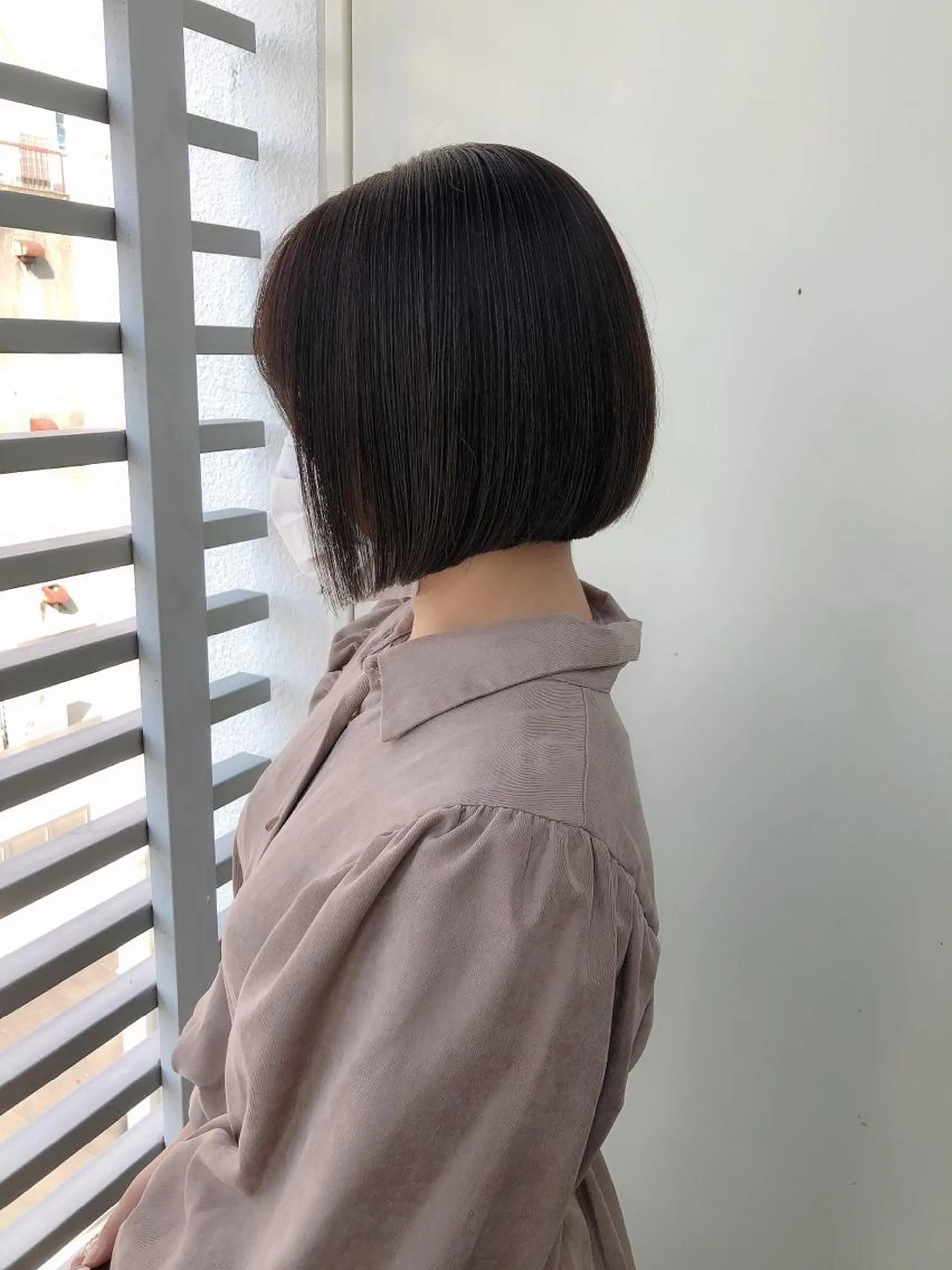 ミディアム カラー ボブ ヘアカラー トリートメント 韓国🇰🇷レイヤー 映える顔周り🩷のヘアスタイル