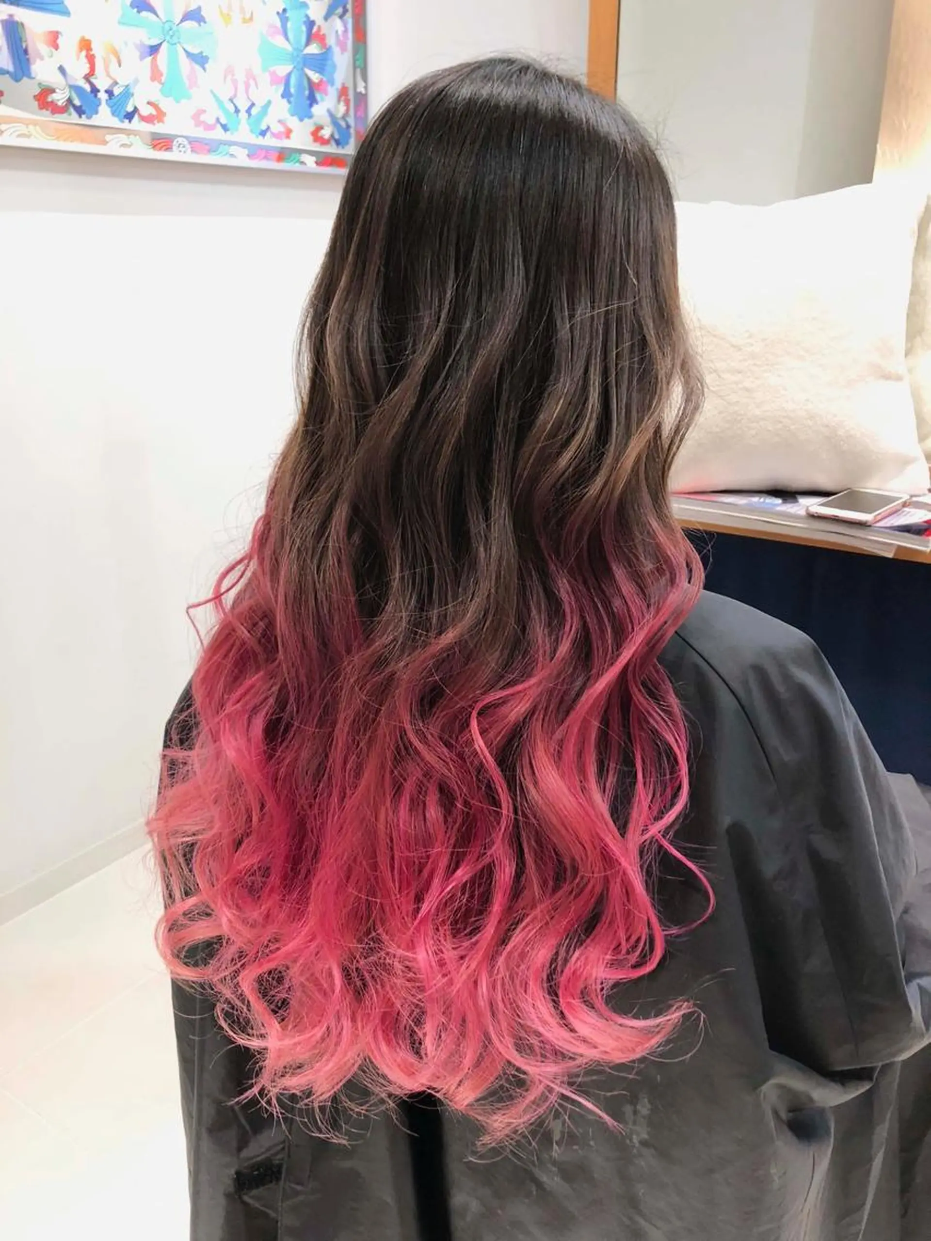 ロング カラー グラデーションカラー レッドカラー Days 透明感カラーのヘアスタイル