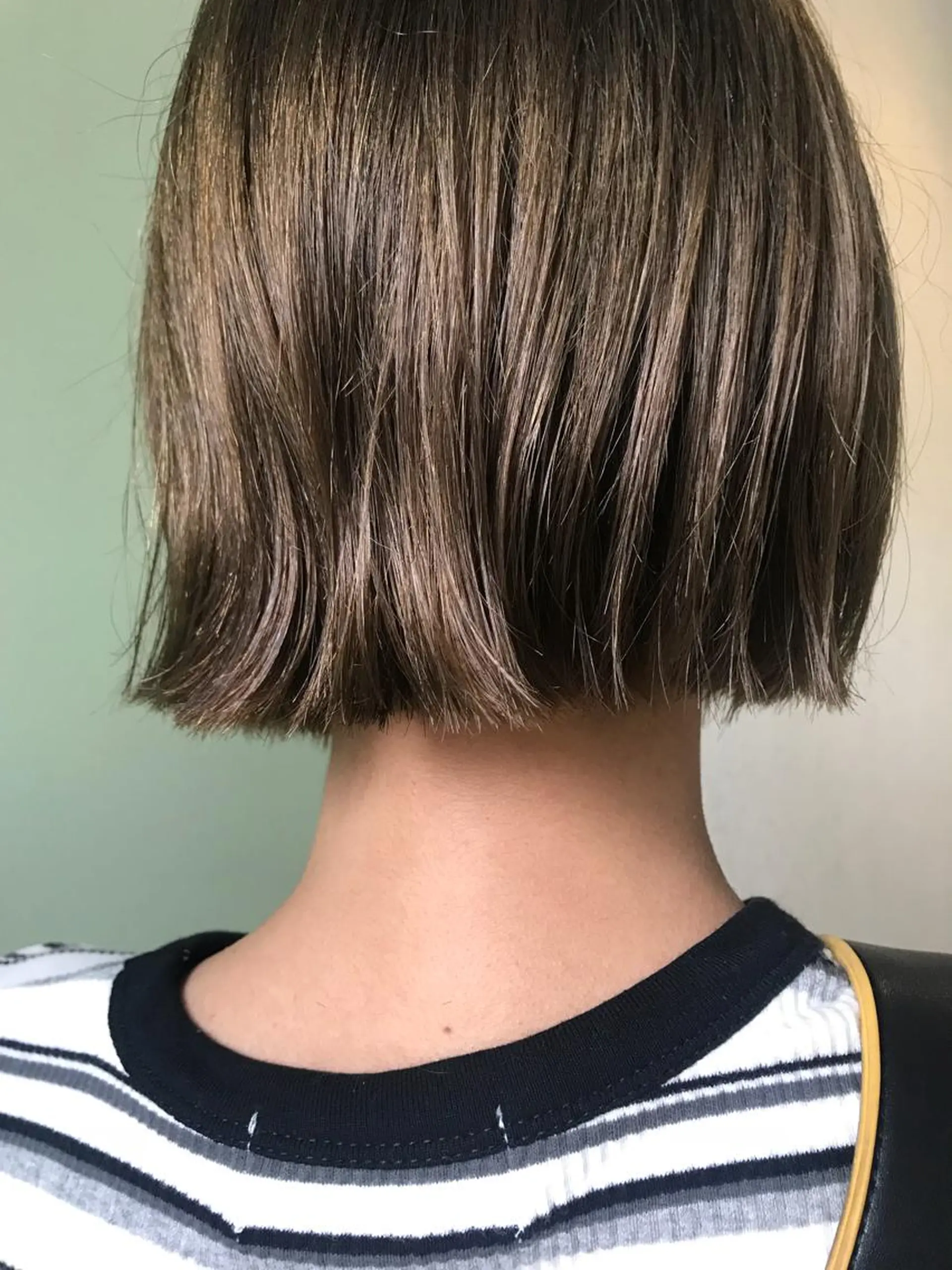 ショート ボブ ハイライト GO TODAY SHAIRE SALON所属・miu (ミユ)のヘアスタイル