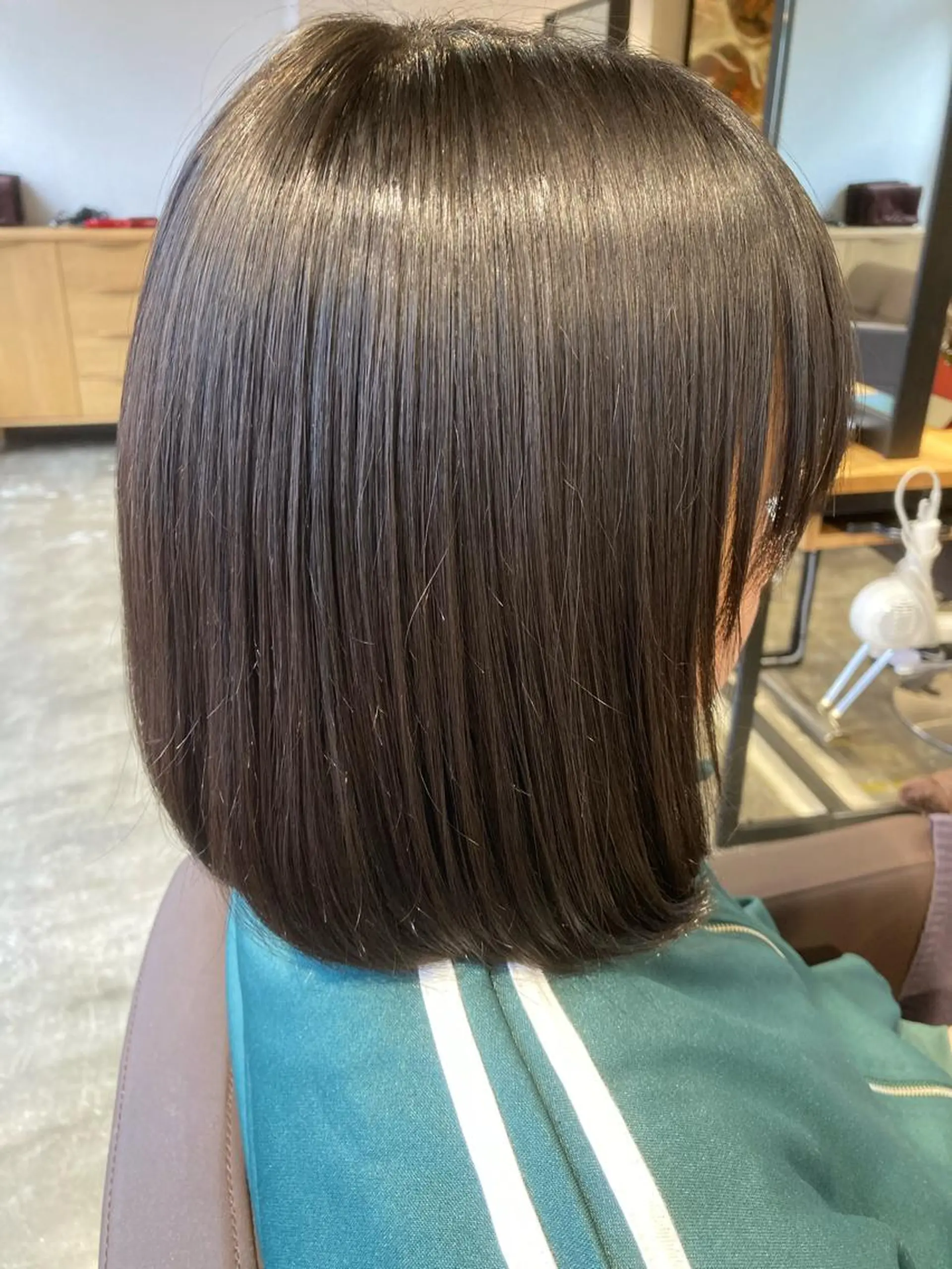 ショート 縮毛矯正 瓦井 慧のヘアスタイル