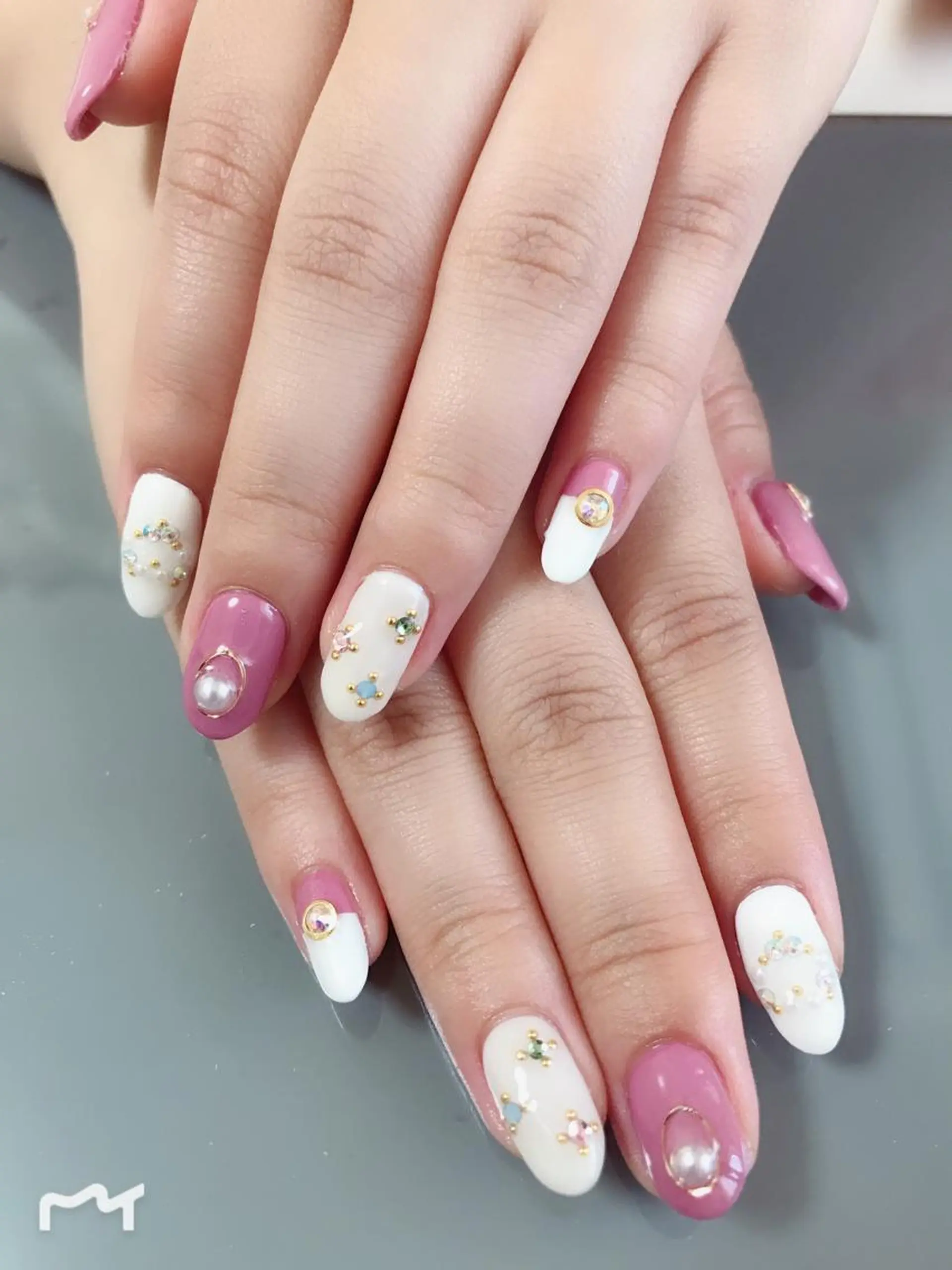 ネイル 持ち込み ハンドネイル Masuko Yasukaのネイルデザイン