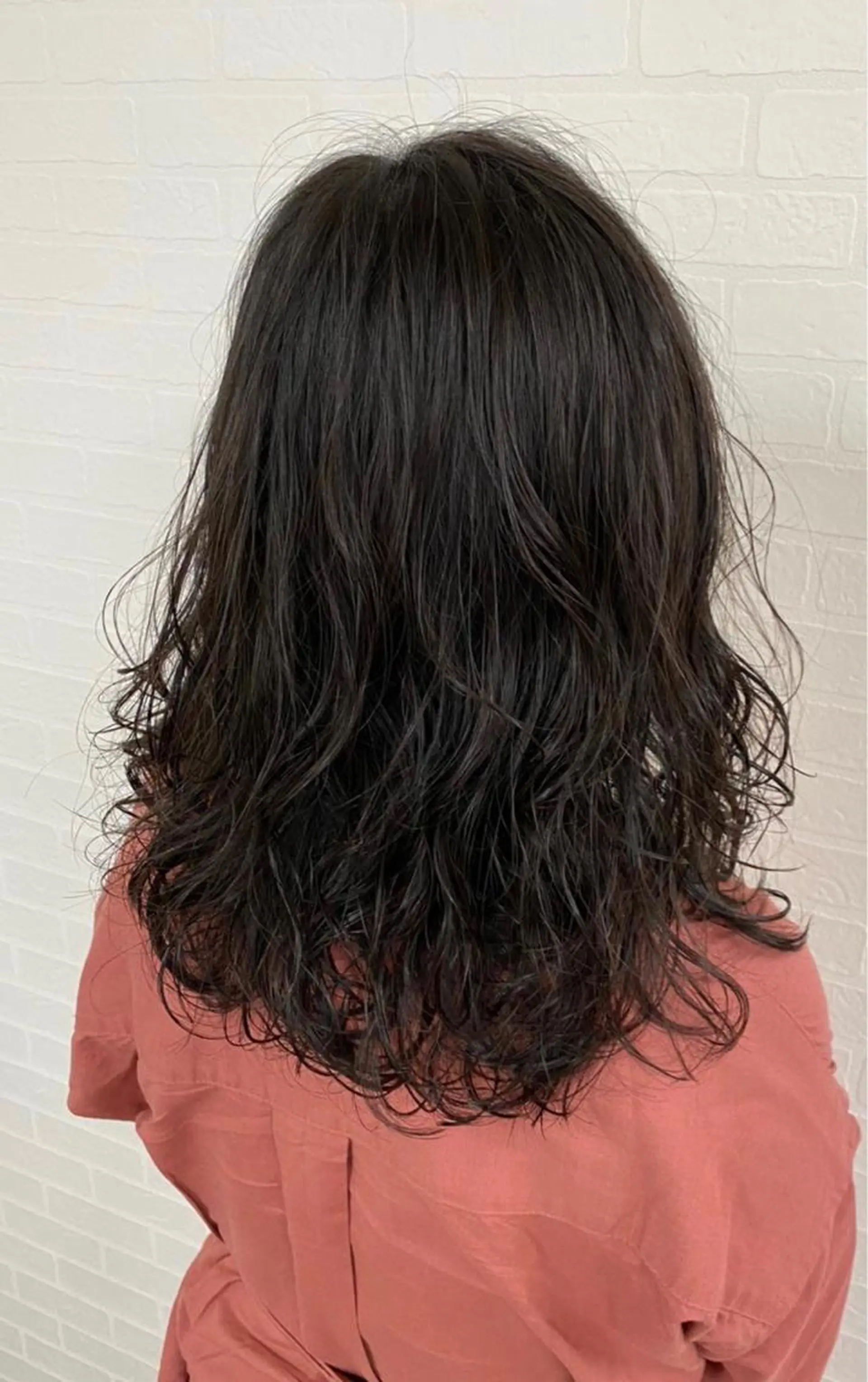 セミロング パーマ 🎁無料カットカラー 📷撮影モデル募集✨のヘアスタイル