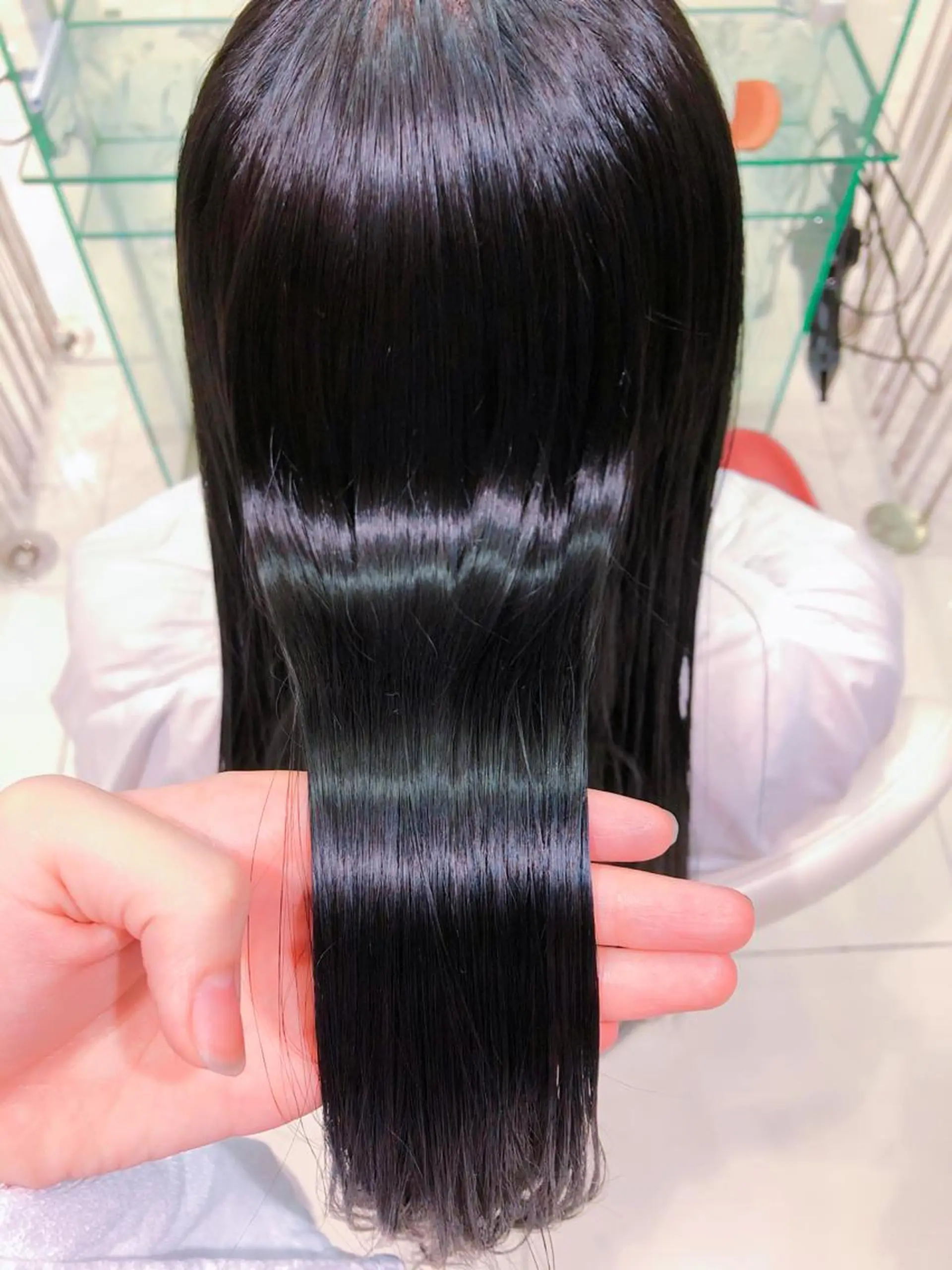 ロング カラー 黒髪 ブルーカラー ブルーブラック 💜髪質改善推し💜 Sein.せりのヘアスタイル