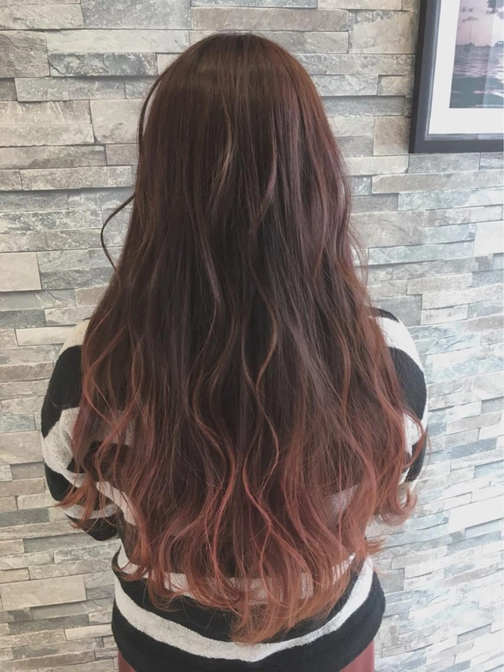 ロング カラー ブリーチ グラデーションカラー 宍戸 海斗のヘアスタイル