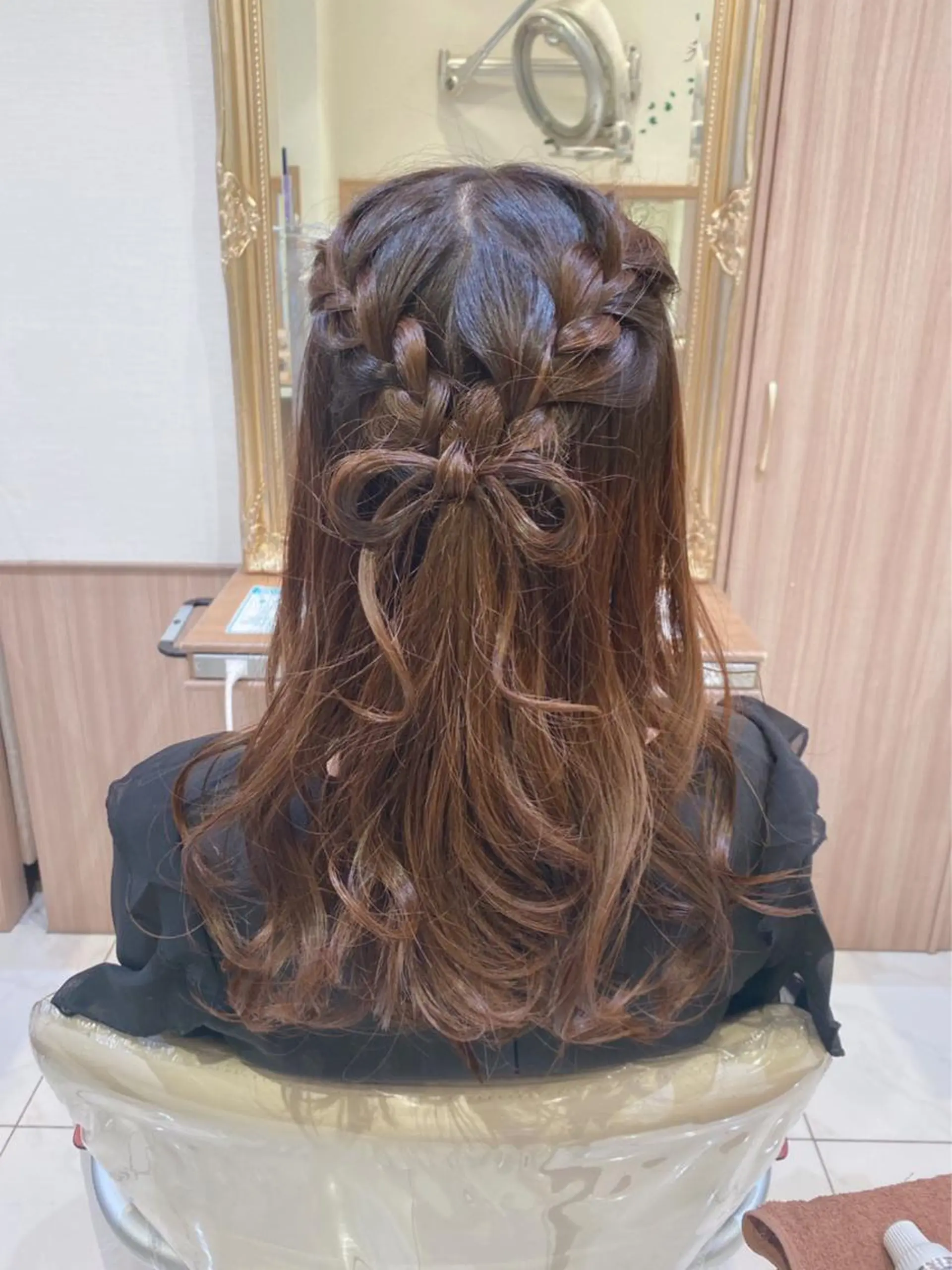 ロング カラー ヘアアレンジ 古川 琴美のヘアスタイル