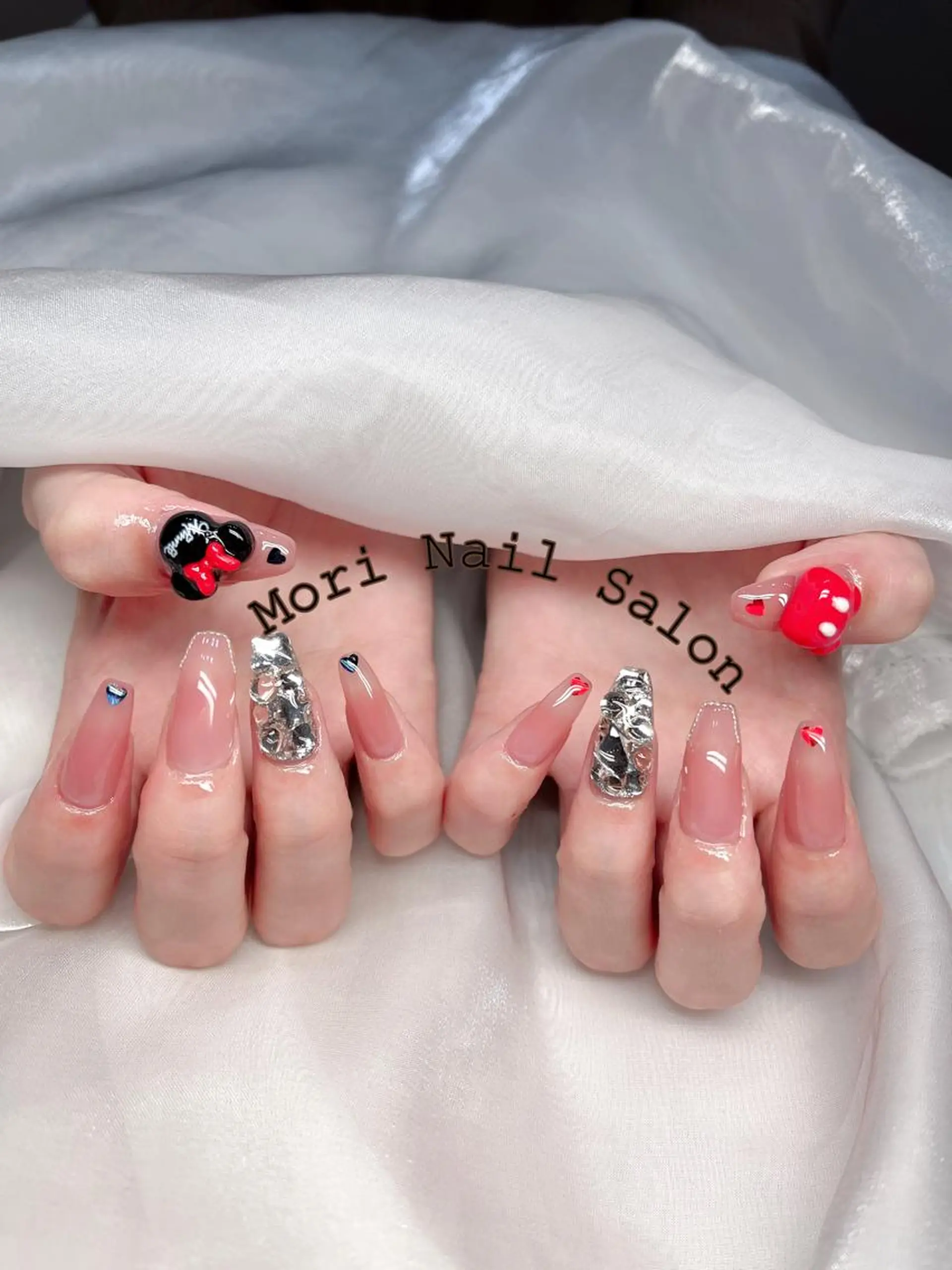 ネイル ハンドネイル 森 ネイルサロンのネイルデザイン