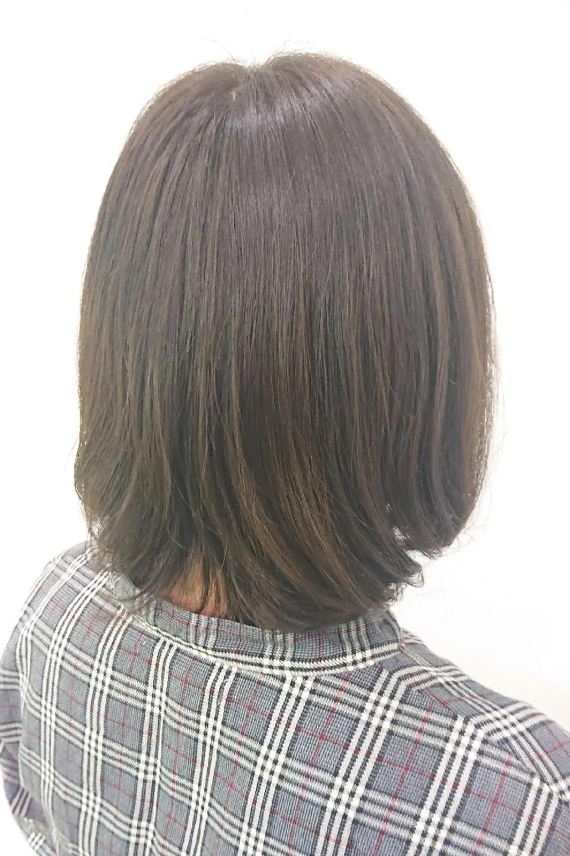 ミディアム カラー ミディアムパーマ アッシュ 山口 彩海のヘアスタイル