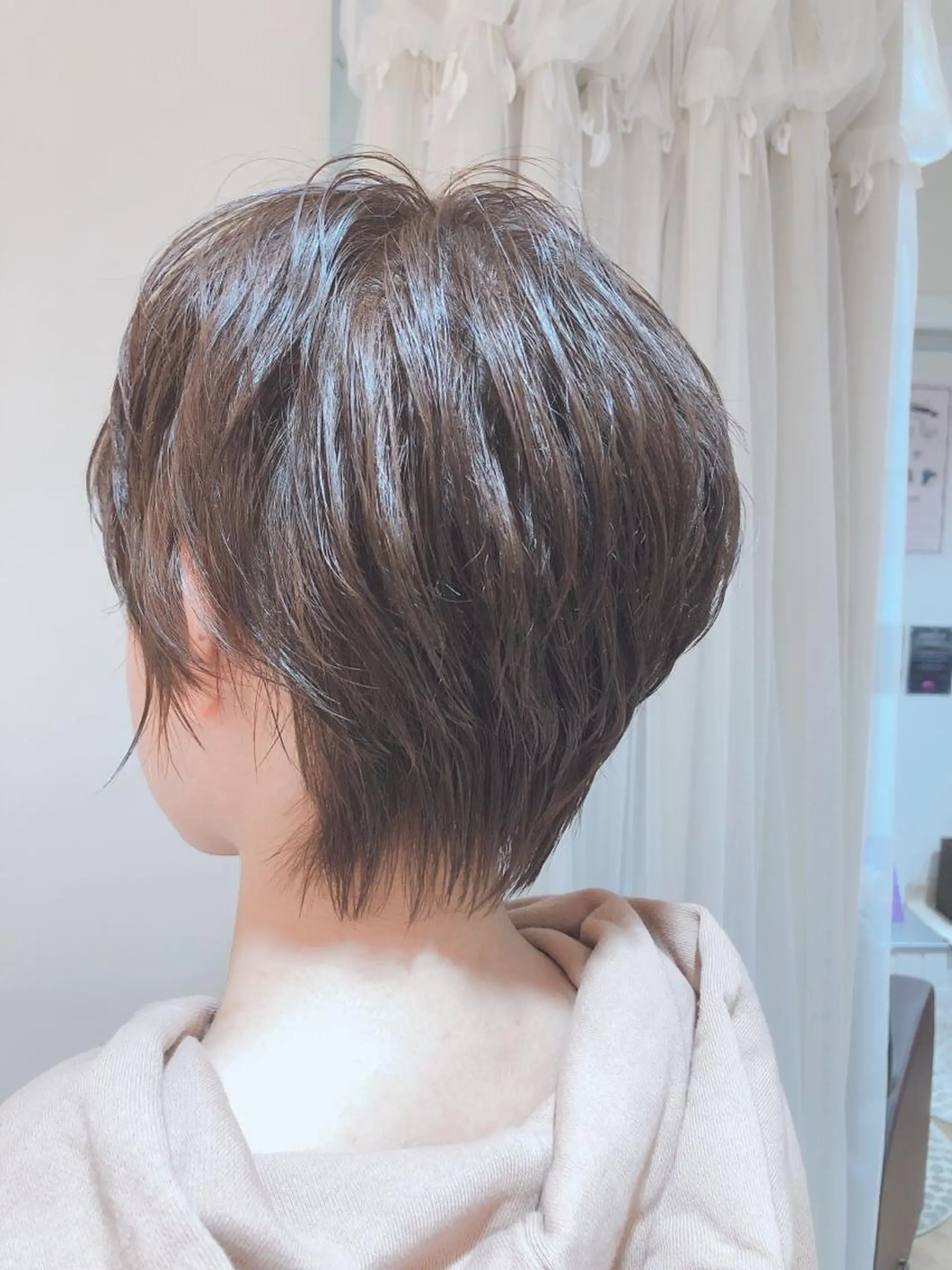 ショート カラー 横浜Bob美容師🤎 ERINAのヘアスタイル