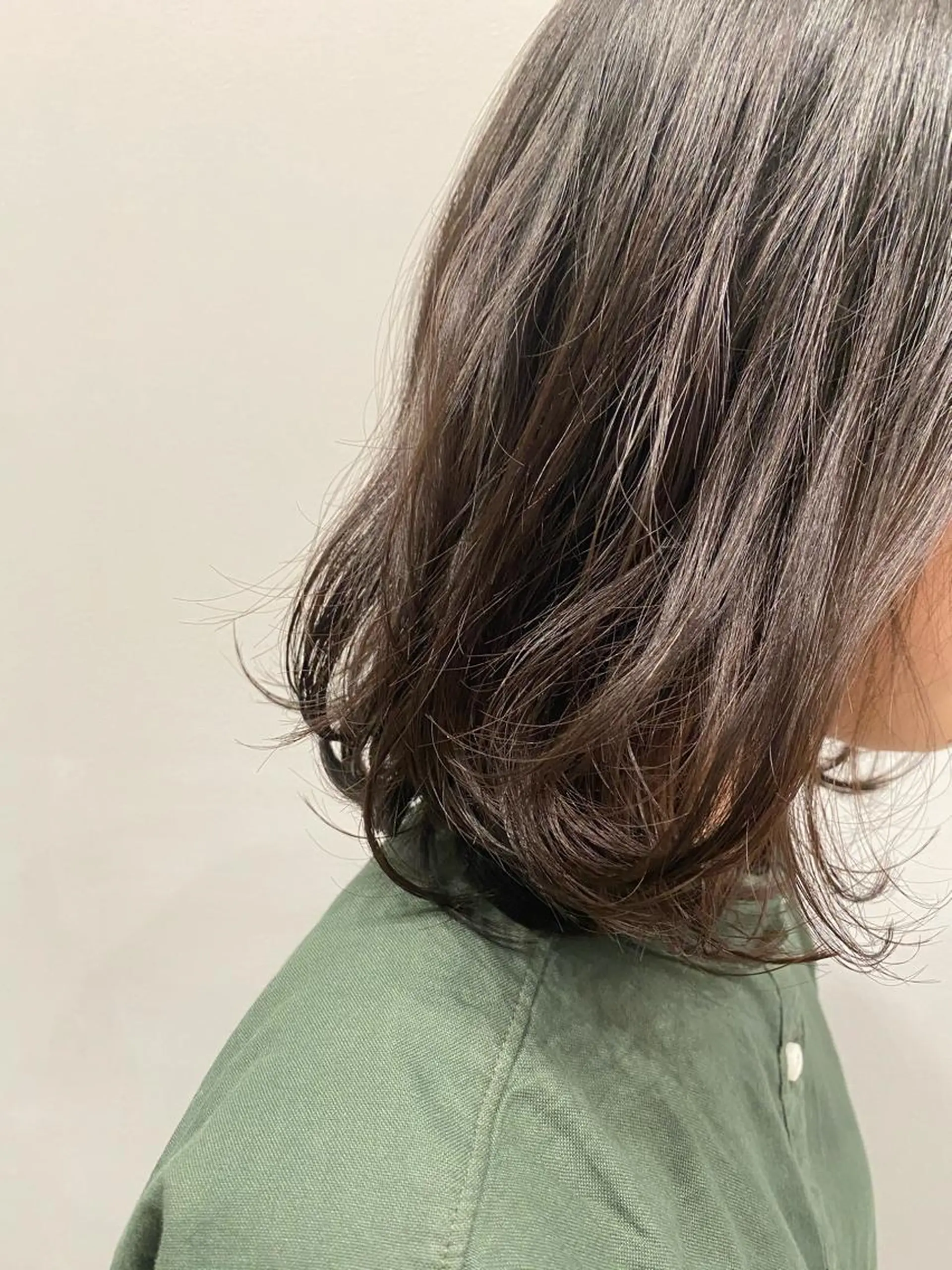 ミディアム 壁谷  加保理のヘアスタイル
