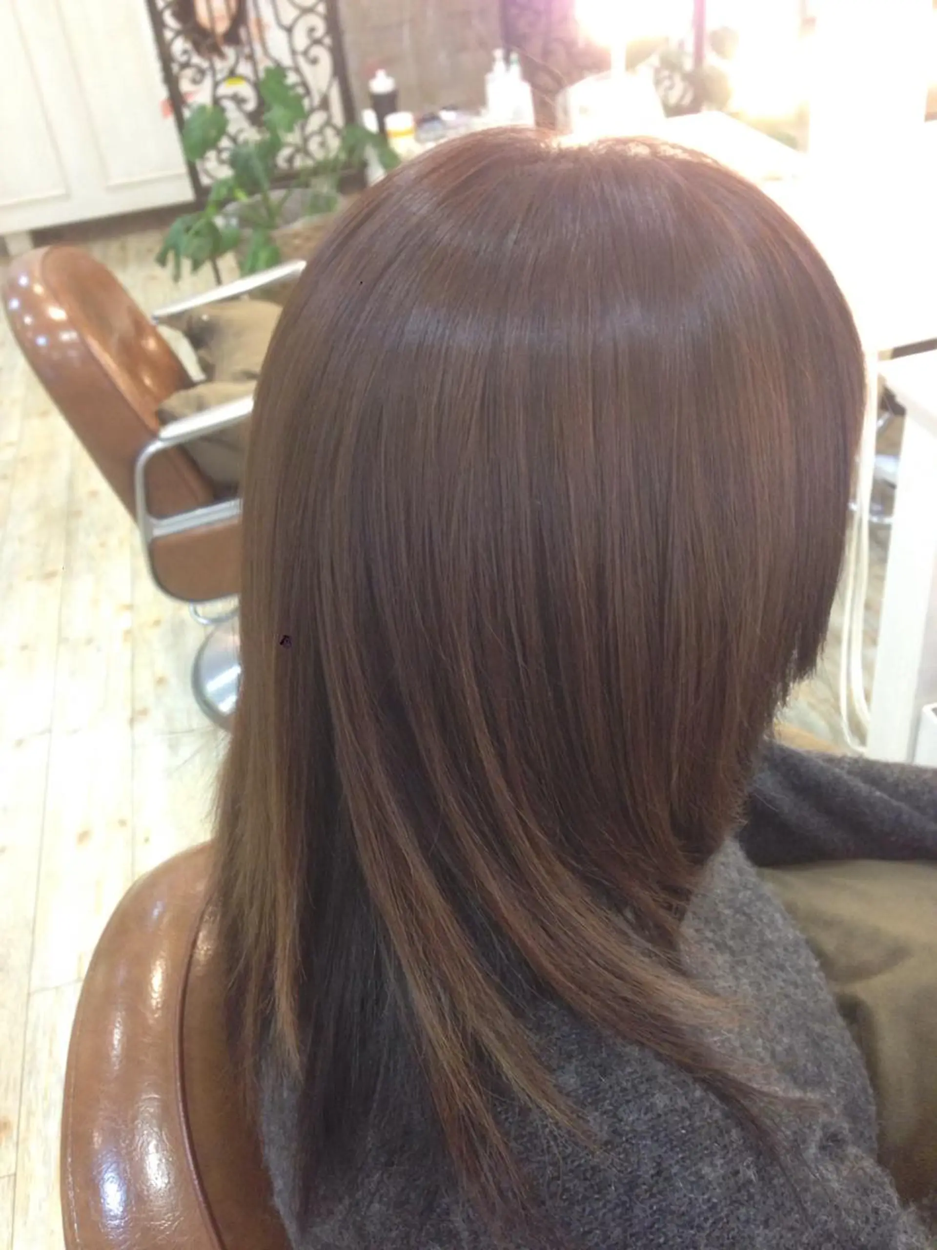 ミディアム カラー アッシュ ラベンダーカラー ラベンダーアッシュ トリートメント 小倉 聖也のヘアスタイル