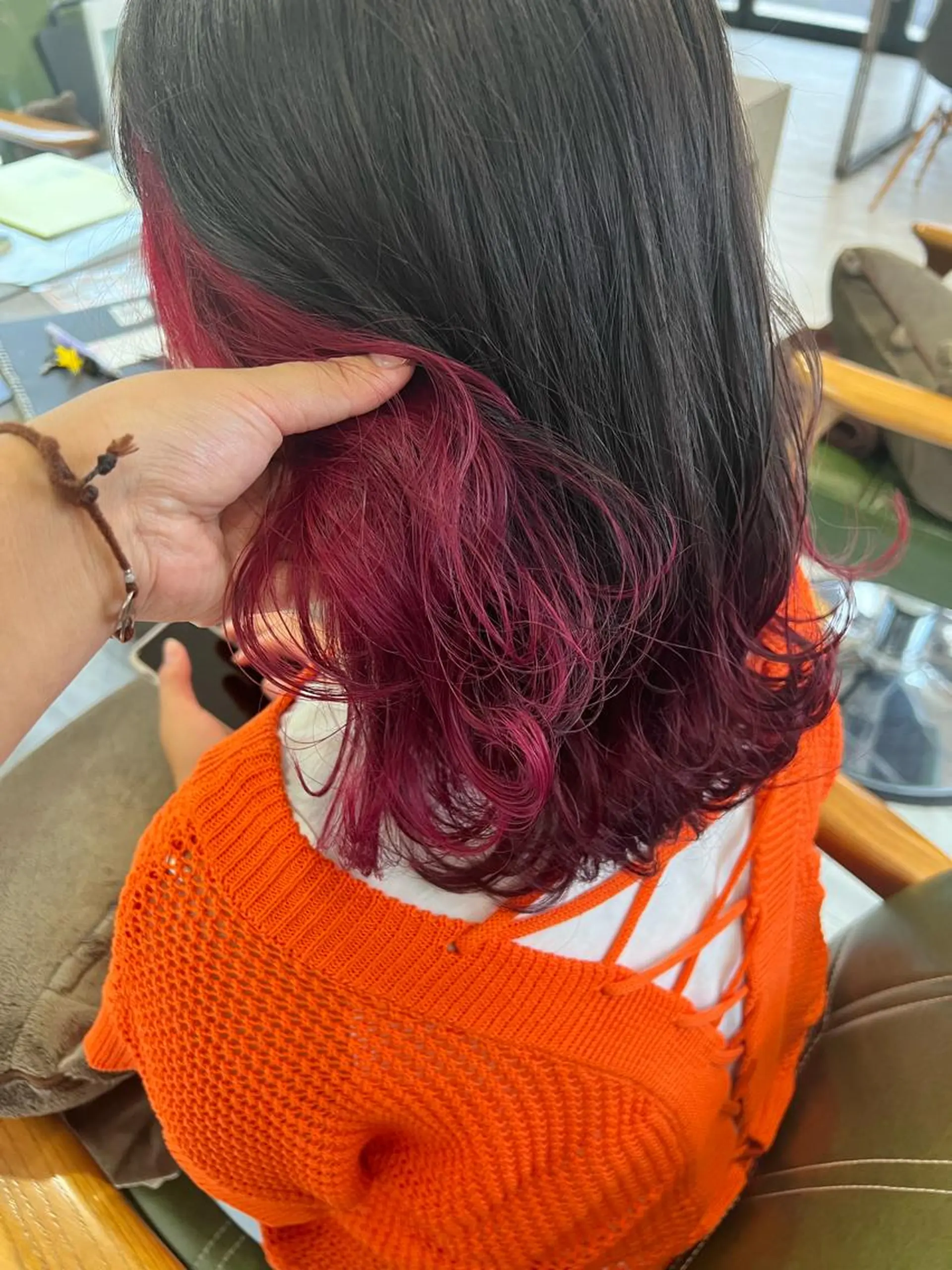 ミディアム 山田 香織のヘアスタイル