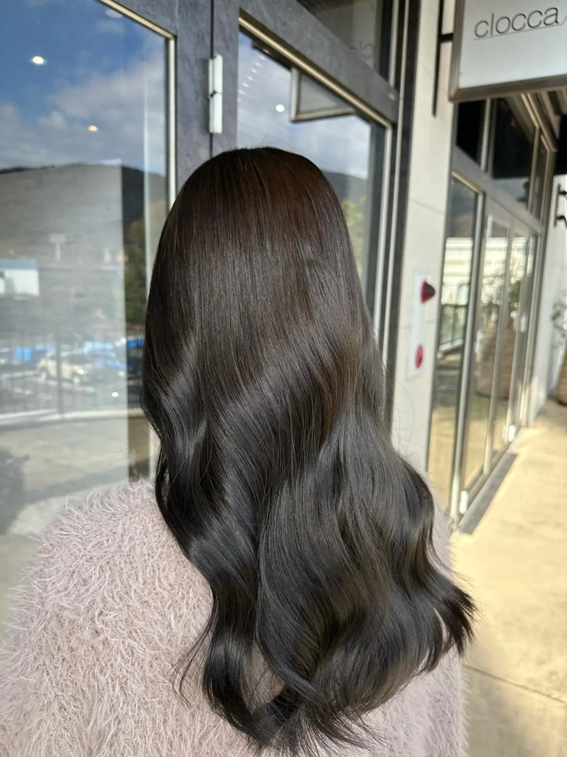 ロング カラー グレージュ 鵜飼 真伍のヘアスタイル