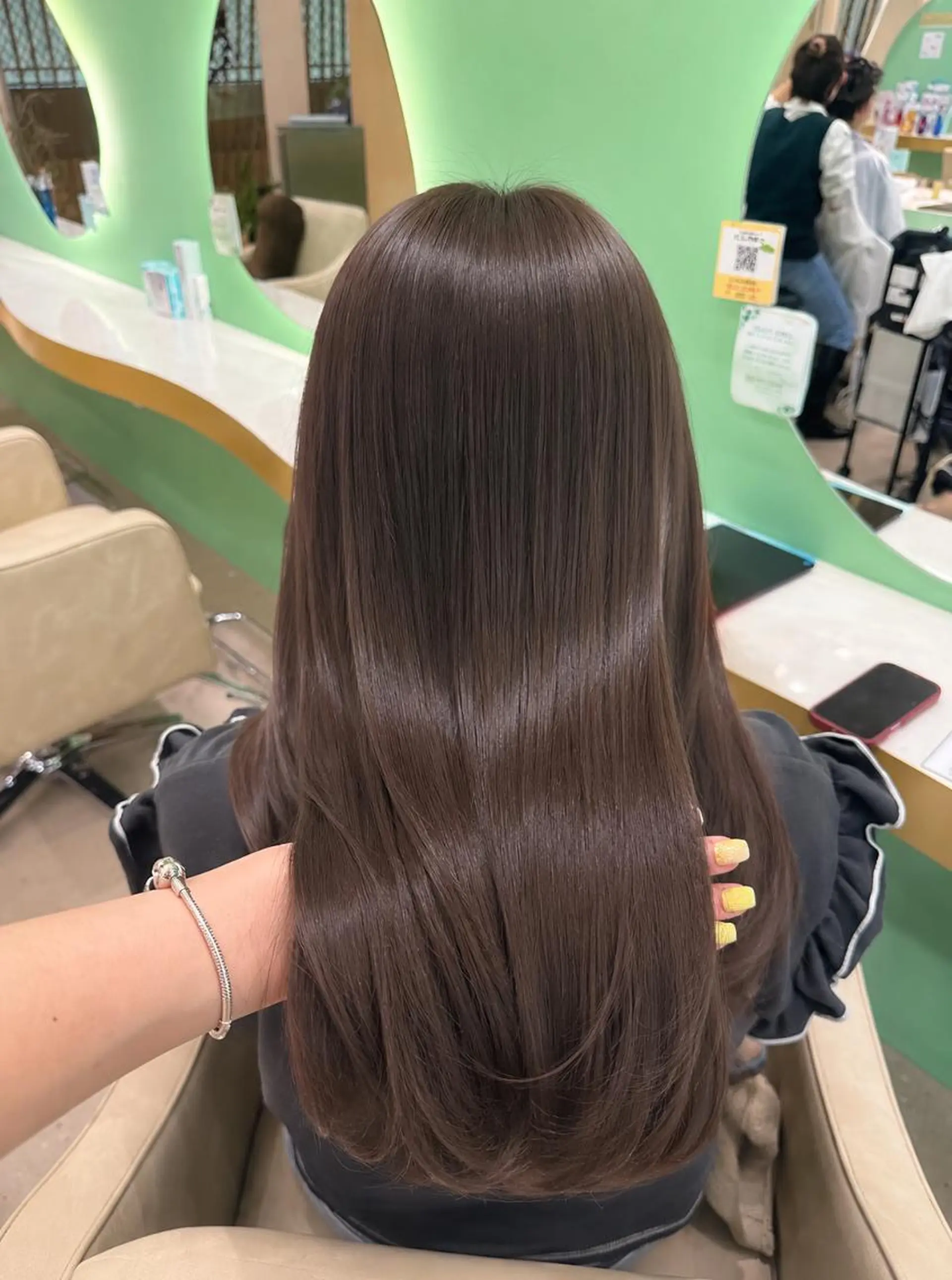 ロング カラー パーマ 縮毛矯正 ヘアカラー 縮毛矯正 髪質改善/透明感 カラー/松尾美南海のヘアスタイル