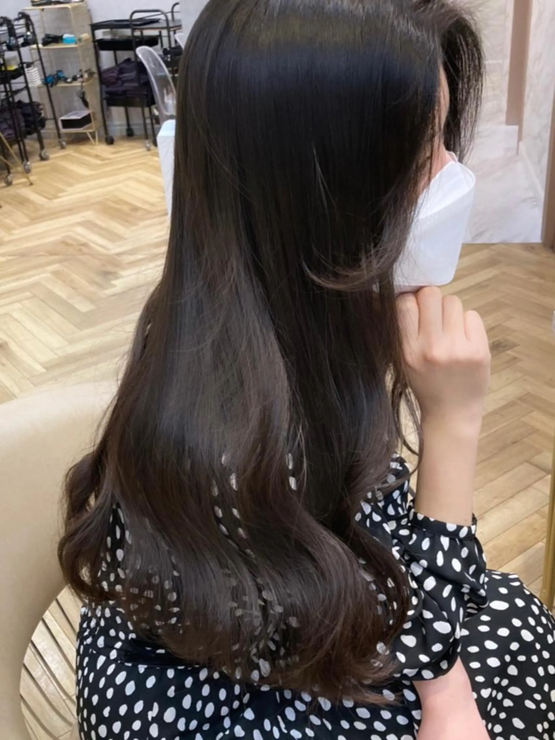 ロング カラー 透明感カラー オリーブカラー 🩷韓国ヘア/ヨシン モリ🩷Maikaのヘアスタイル