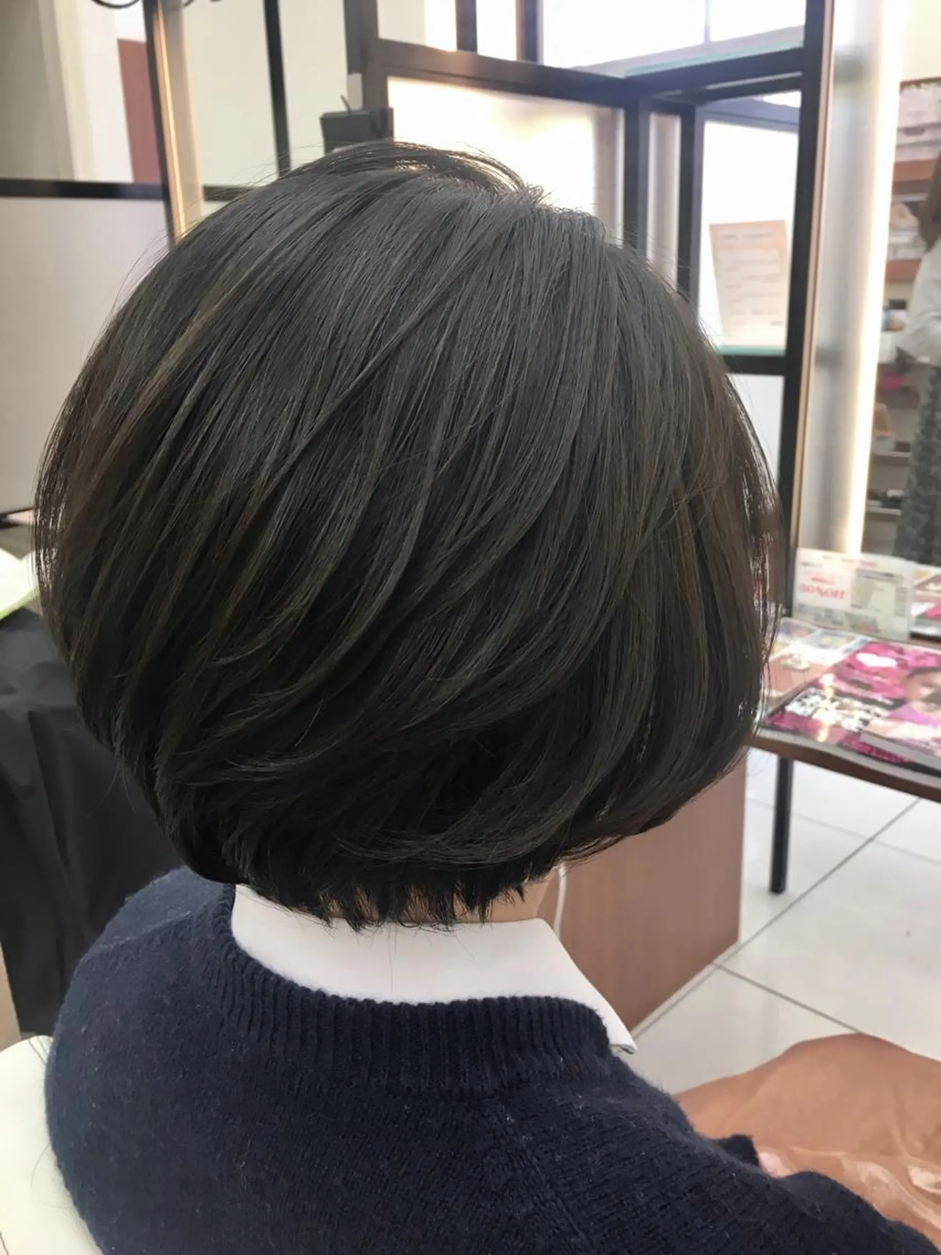 ショート ショートヘア カット ヘアカラー N° jillva ♦️川端裕司♦️のヘアスタイル