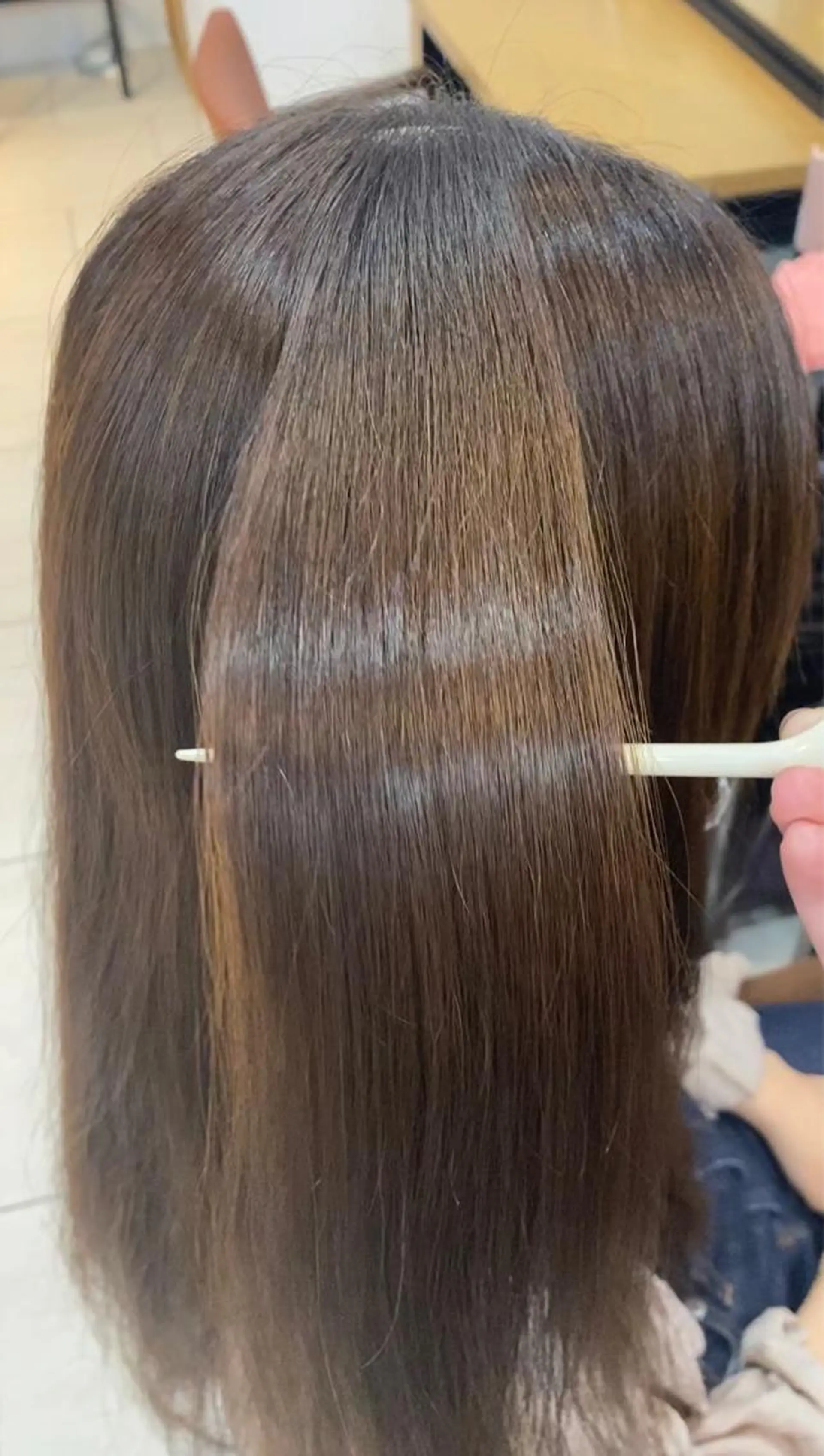 ロング トリートメント あやめ【顔まわり/レ イヤー/柔らかカラ】のヘアスタイル