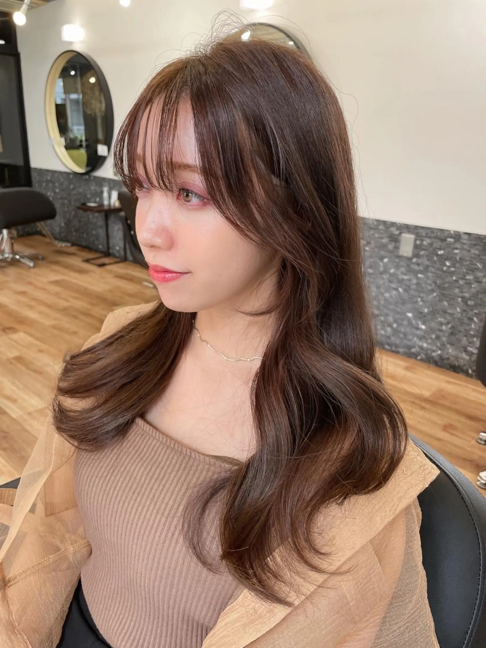 ロング カラー ヘアアレンジ レイヤーカット、 大人可愛い　中村美羅のヘアスタイル