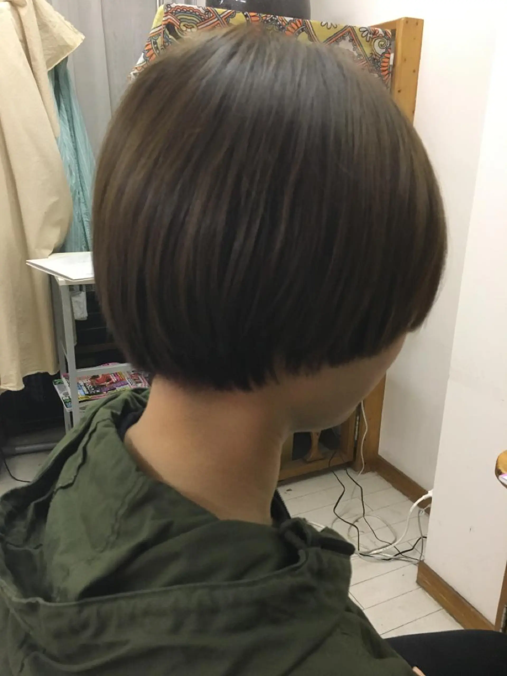 ショート カラー CRADLE Takeuchiのヘアスタイル