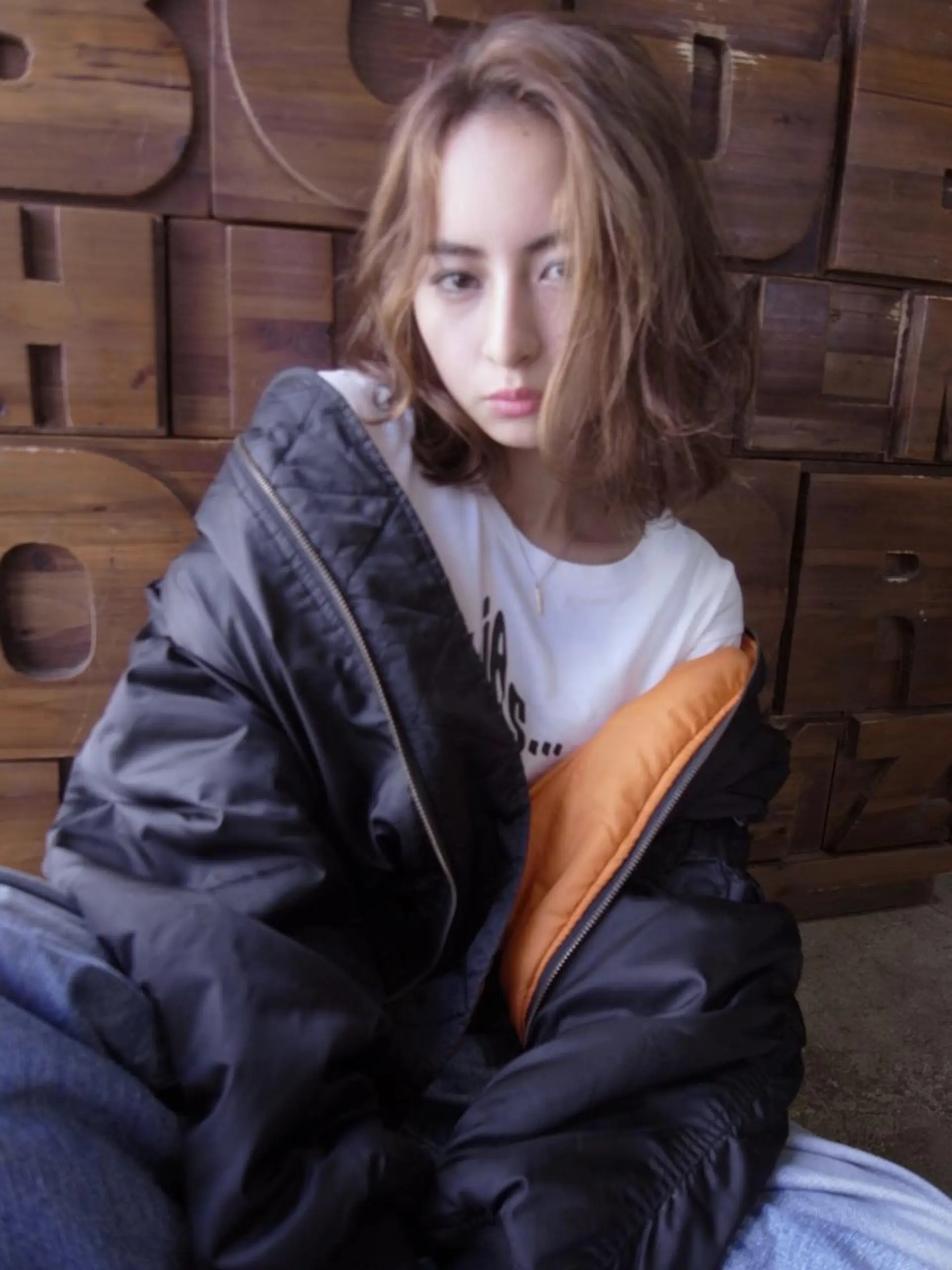 ミディアム カラー アッシュ ベージュカラー 北條 優輝のヘアスタイル