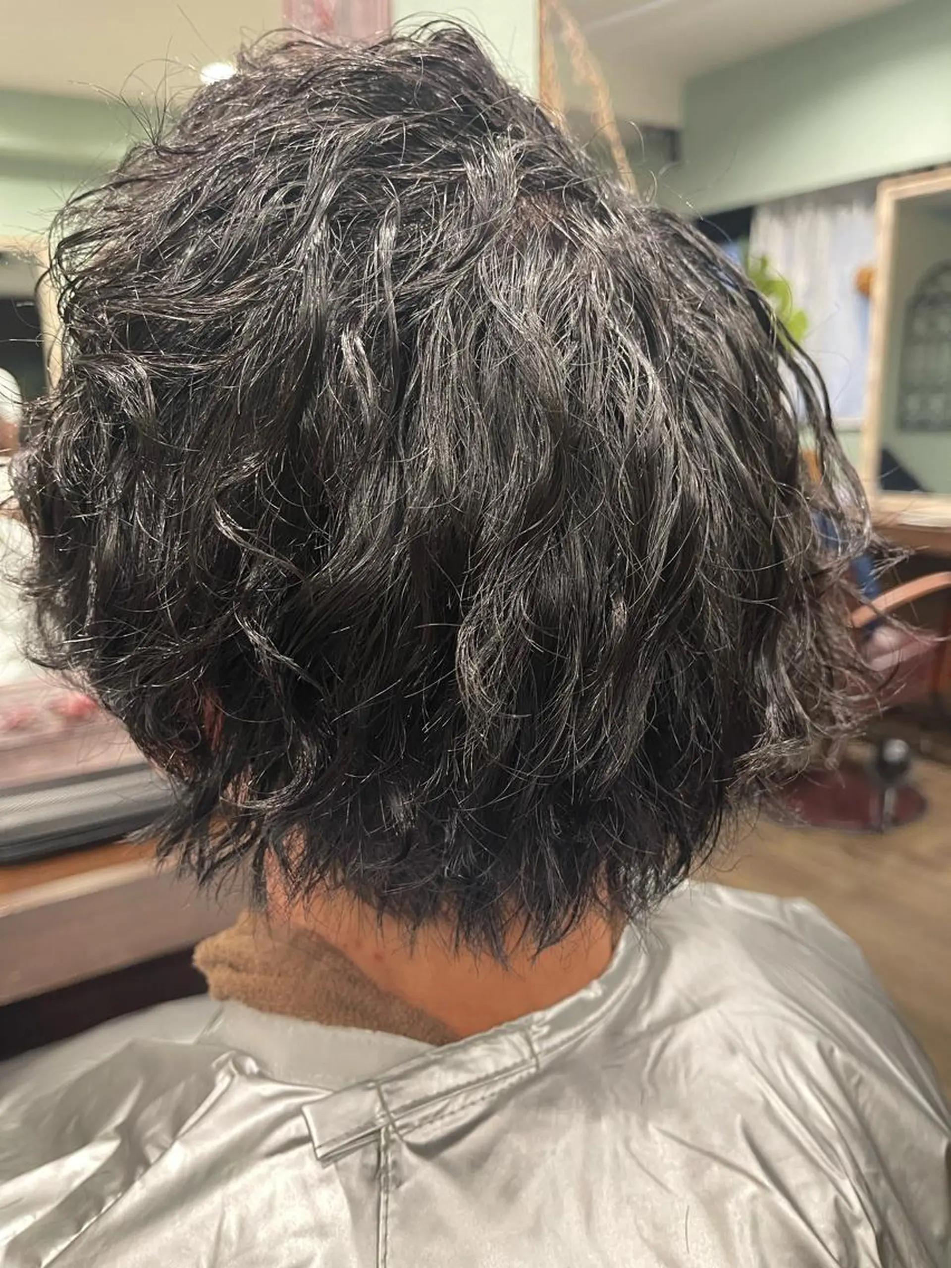 メンズ メンズパーマ メンズスパイラルパーマ 黒木 健太のヘアスタイル