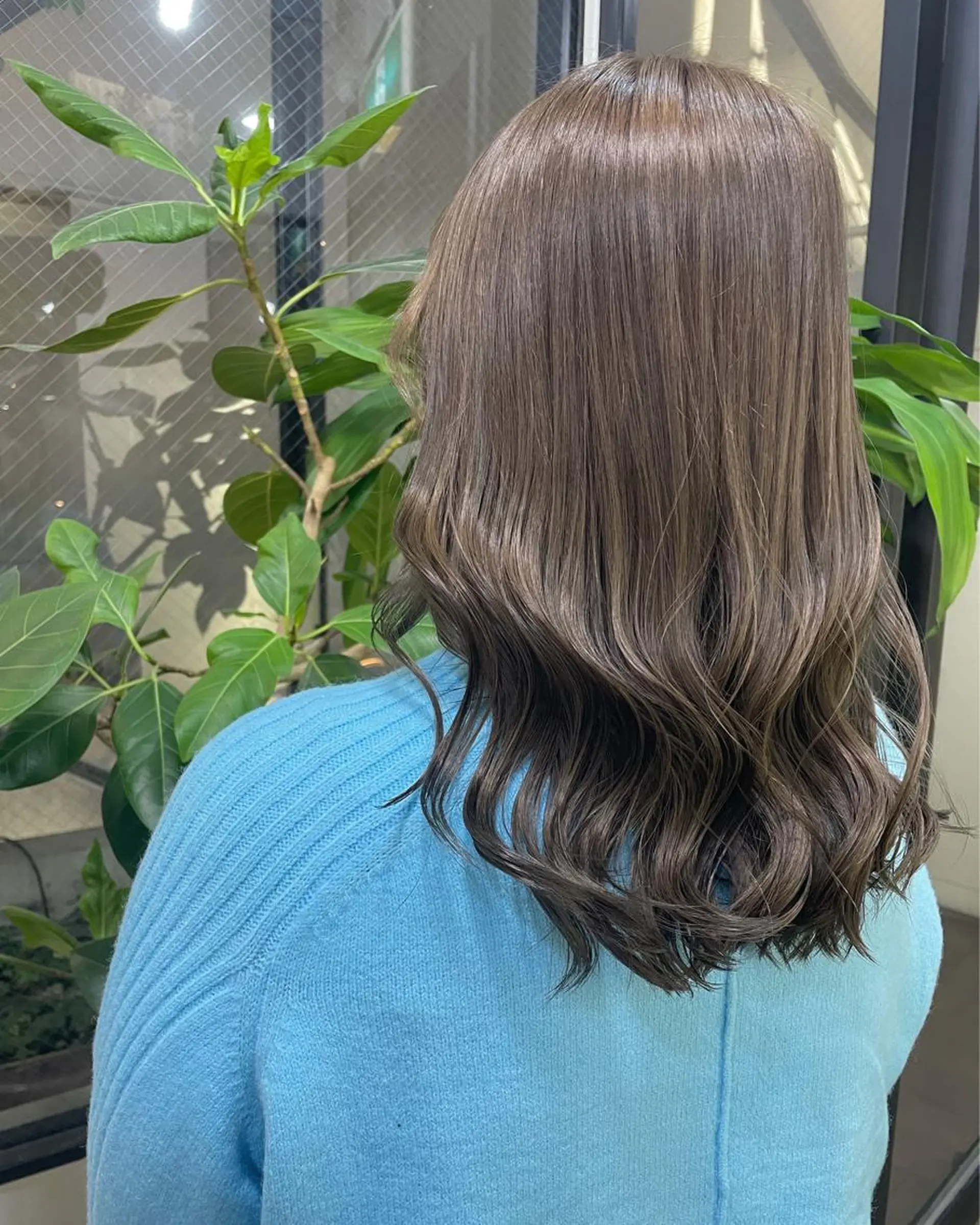 セミロング クスカワ ノリエのヘアスタイル